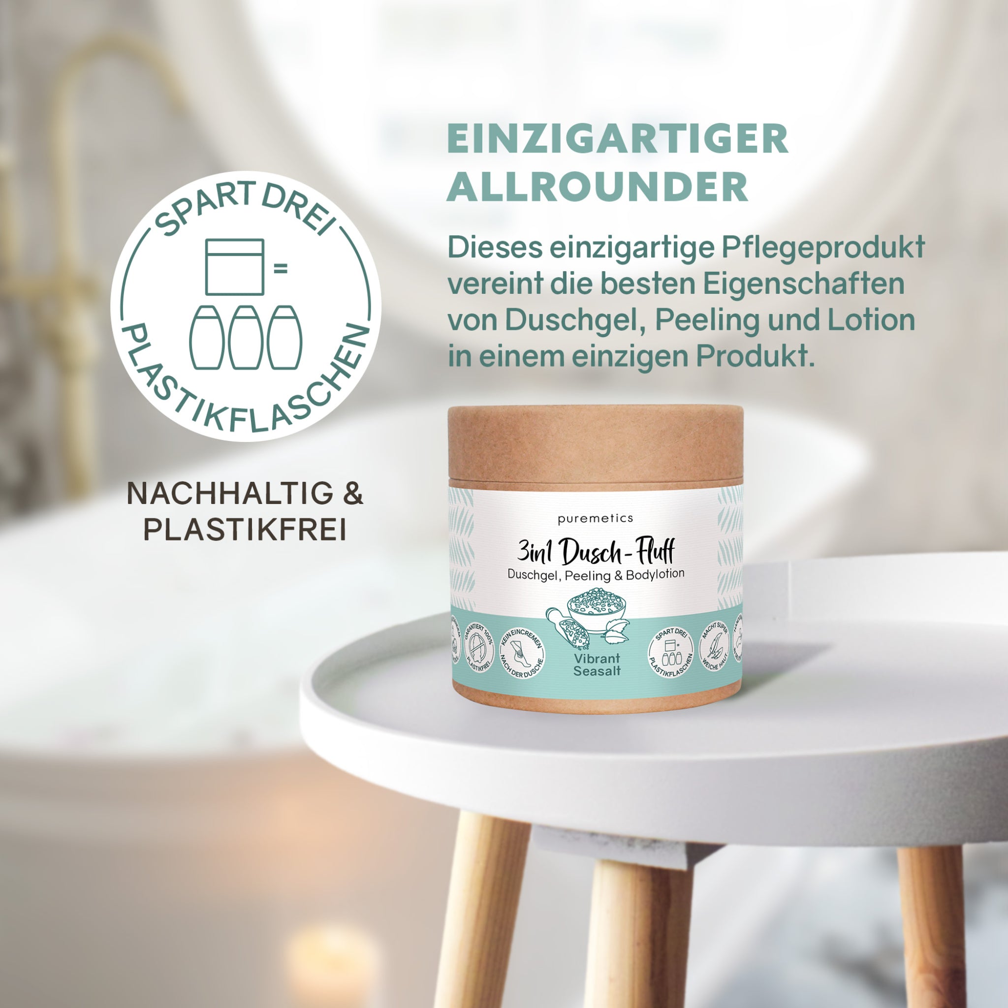 Verpackung eines 3in1 Dusch-Fluff Produkts von Puremetics auf einem Tisch, mit Text über Nachhaltigkeit.