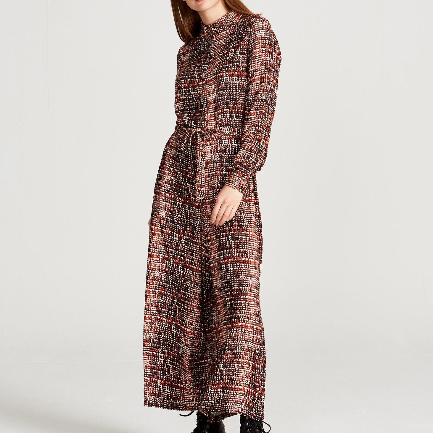 Lottie - Black / Orange (Hearts)