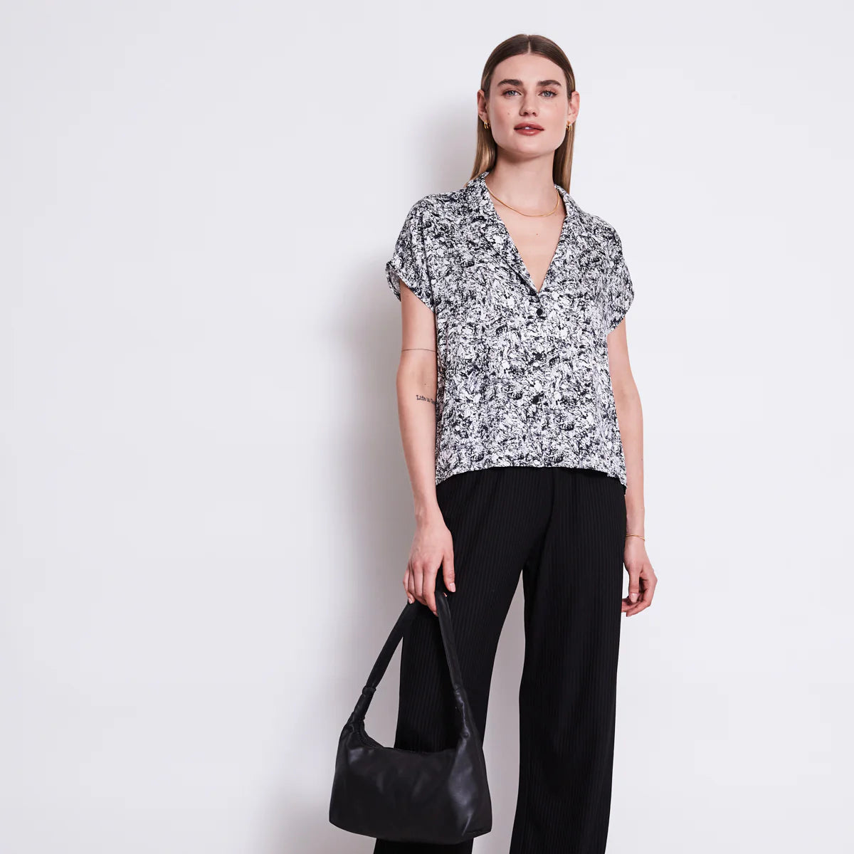 JAN N JUNE Damen Bluse "TIERRA" Nervous Print Black