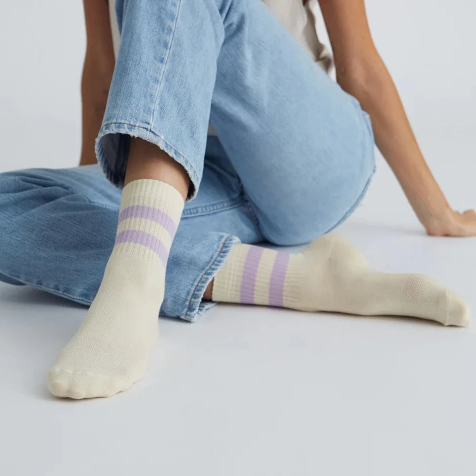 Jutelaune Socken "Anklets" Lila Malve