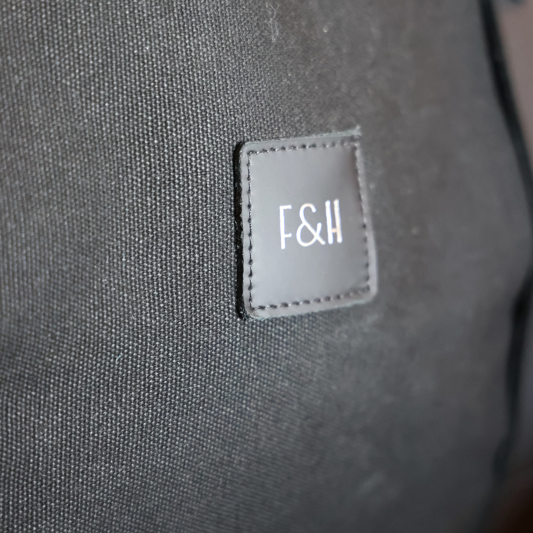 Fitz & Huxley Weekender "HUMPHREY"