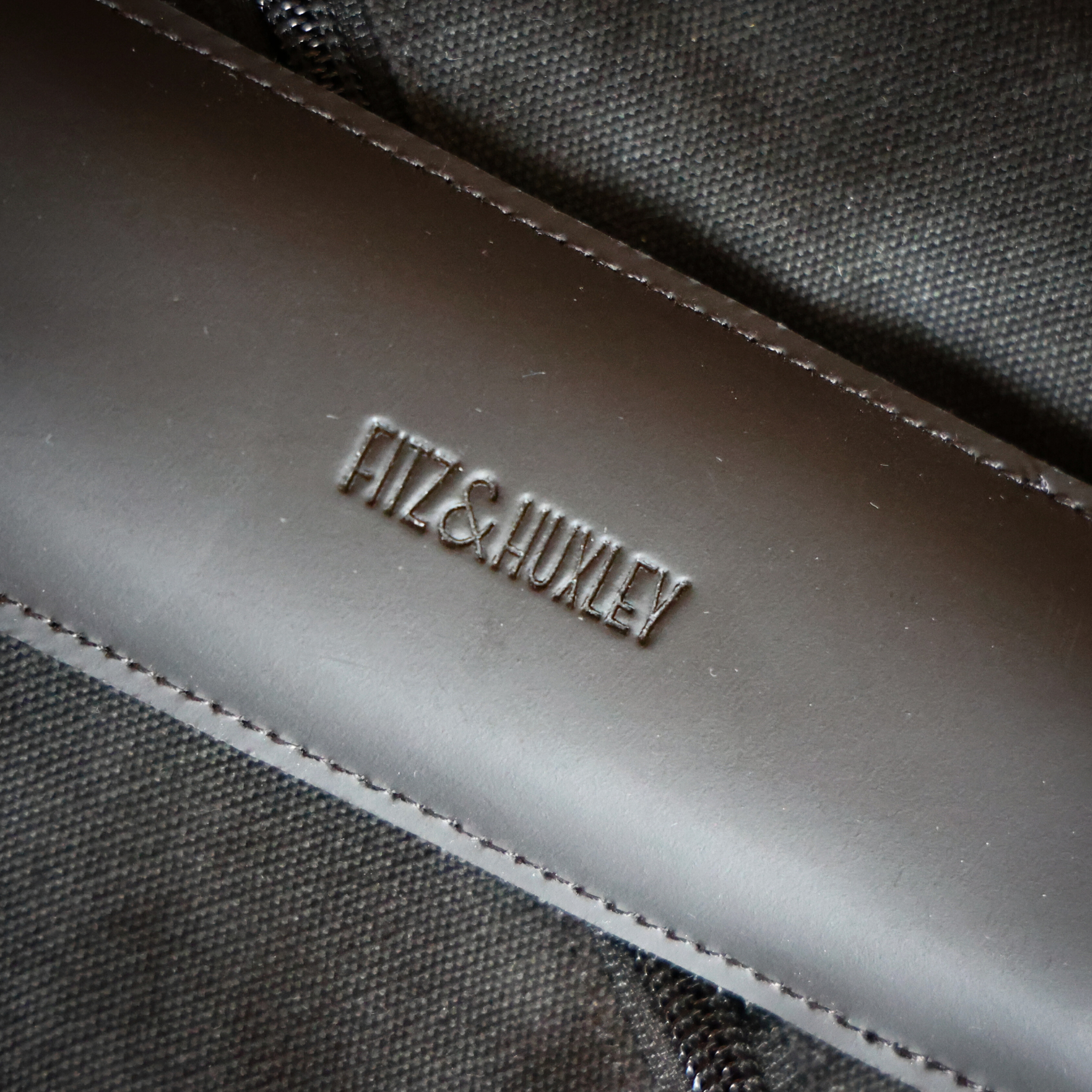 Fitz & Huxley Weekender "HUMPHREY"