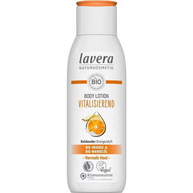 Flasche Lavera Body Lotion Vitalisierend mit Orangen- und Mandelöl, vegan, für normale Haut.