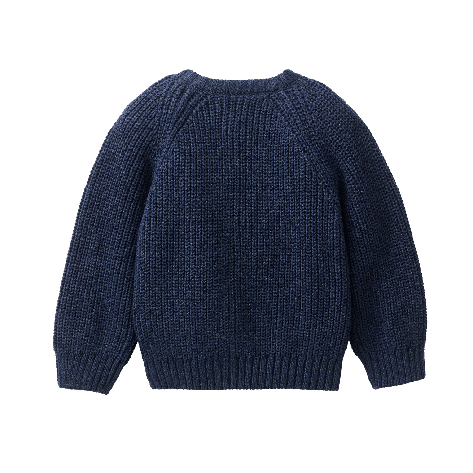 Marineblauer, langärmeliger Strickpullover mit geripptem Saum, Ärmelbündchen und Halsausschnitt, flach liegend und mit dem Rücken nach oben gezeigt.