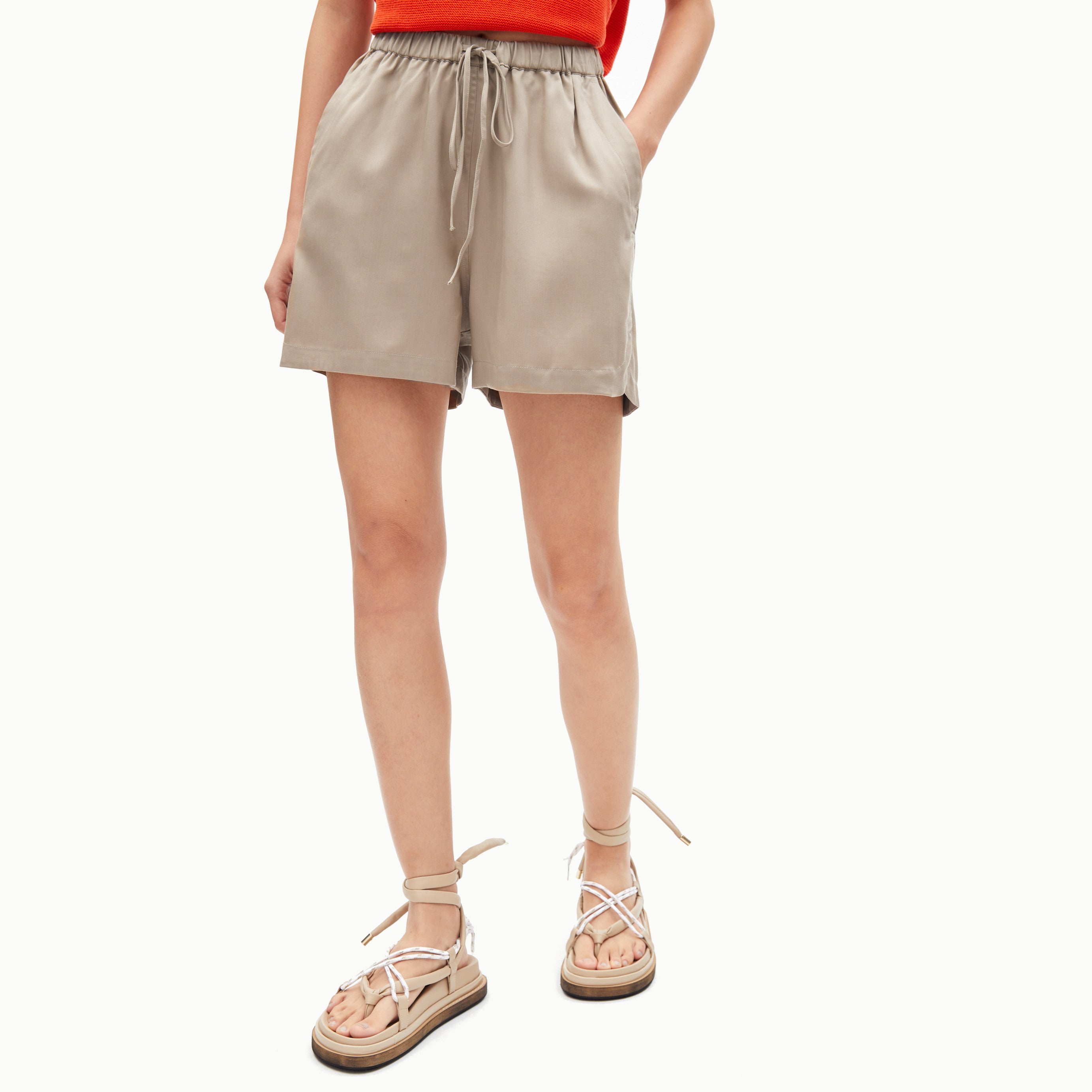 ARMEDANGELS Shorts "XULIAA TWILL" - light desert