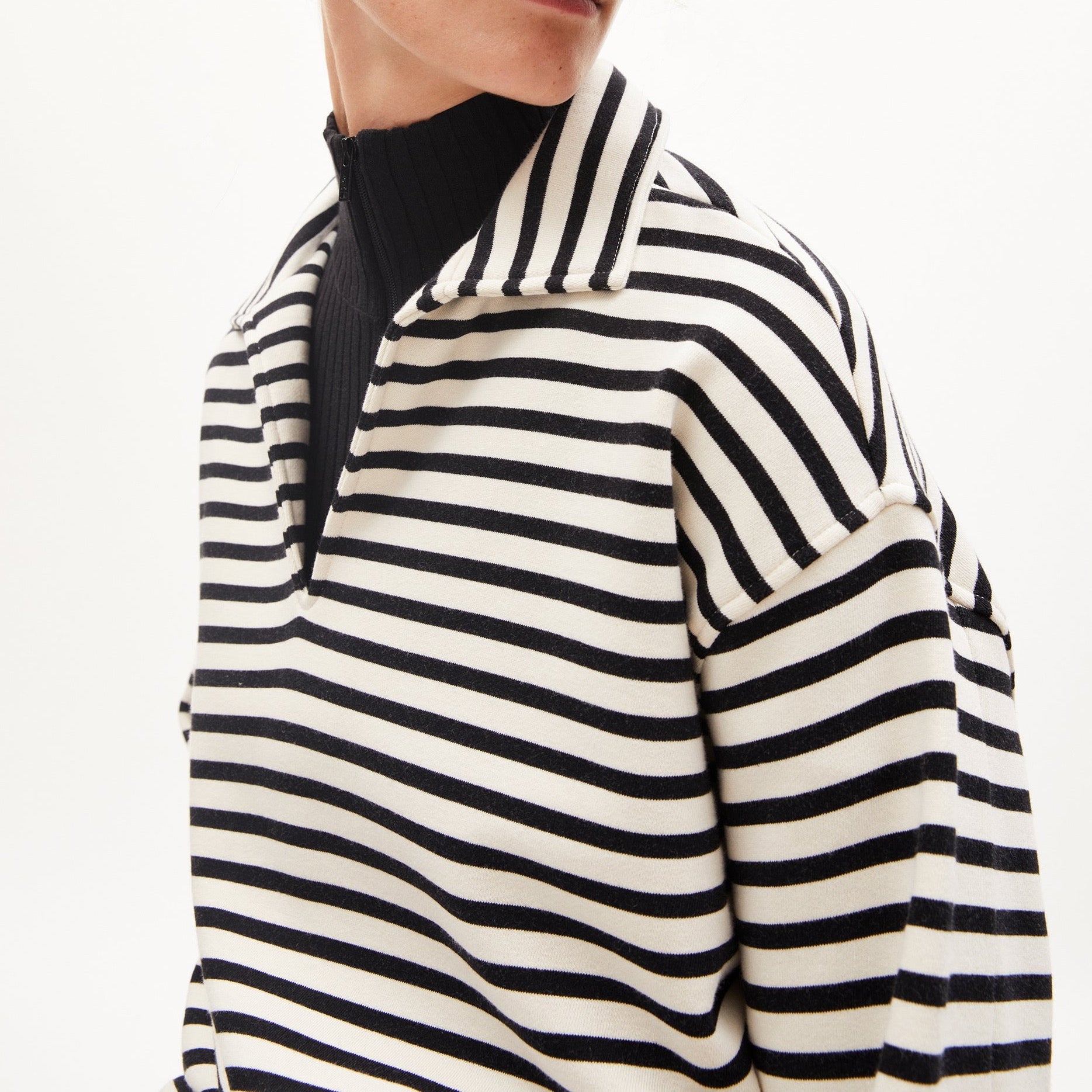 ARMEDANGELS Sweatshirt "NAIRAA STRIPE"