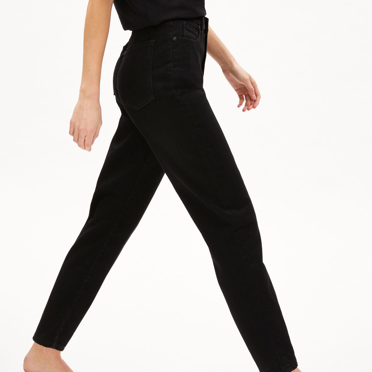 ARMEDANGELS Mom Fit High Waist Jeans "MAIRAA"
