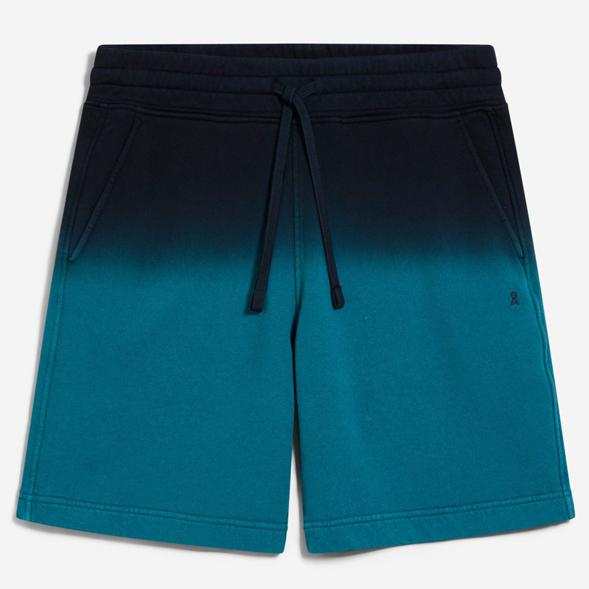 Kurze Hose mit Farbverlauf von Dunkelblau zu Türkis, mit Kordelzug und Seitentaschen.