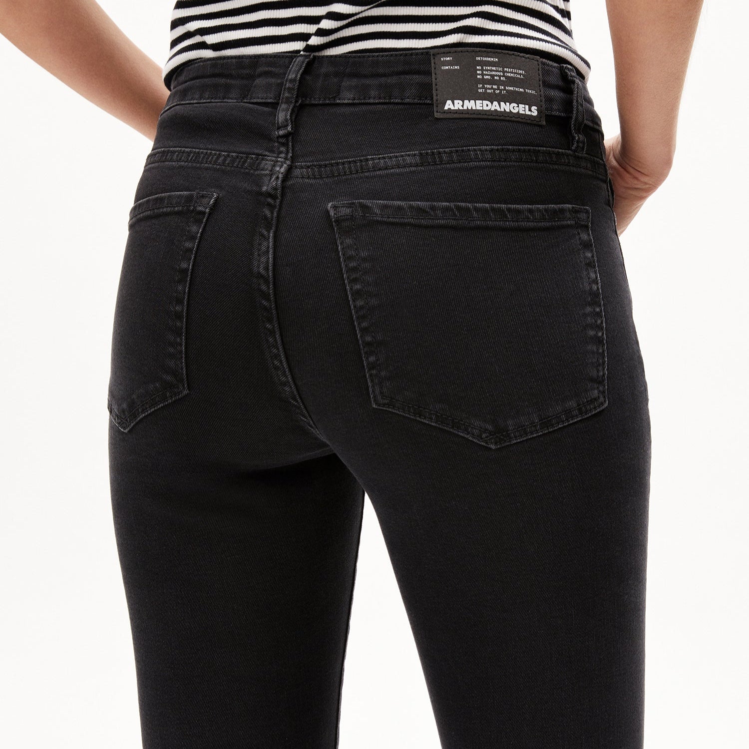 ARMEDANGELS Mid Waist Flared Leg "ANAMAA X STRETCH"