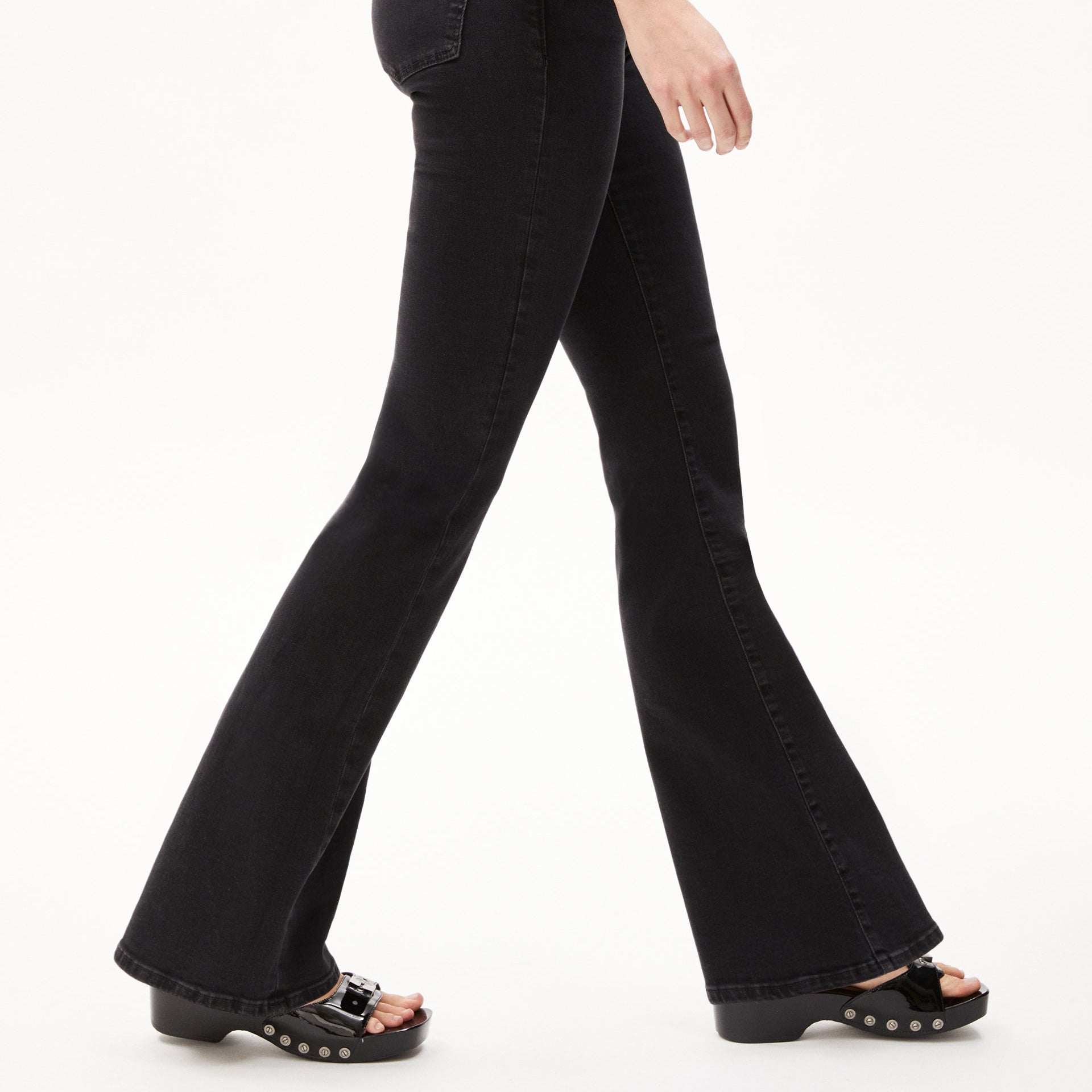 ARMEDANGELS Mid Waist Flared Leg "ANAMAA X STRETCH"