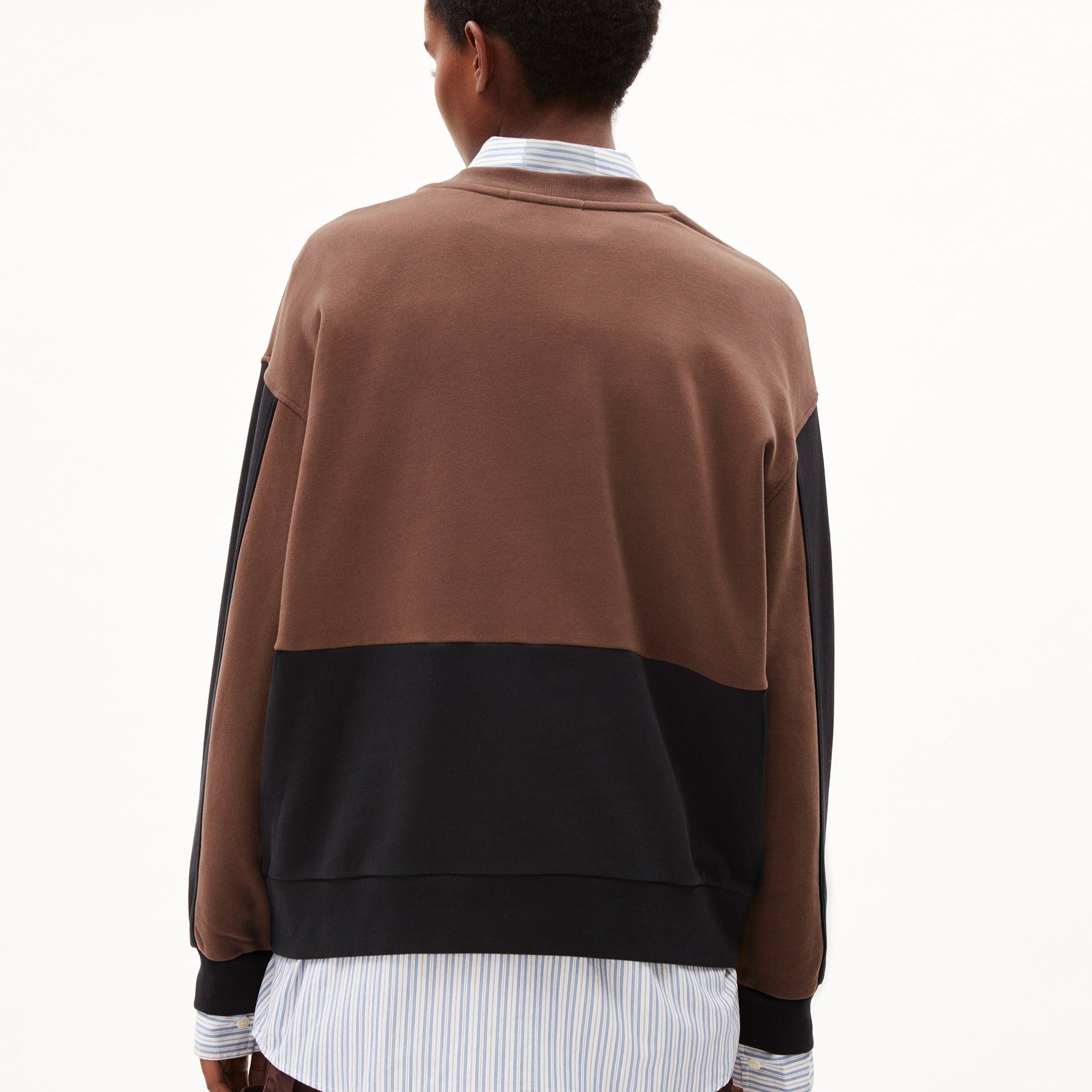 ARMEDANGELS Sweatshirt "AARIN PATCHED"