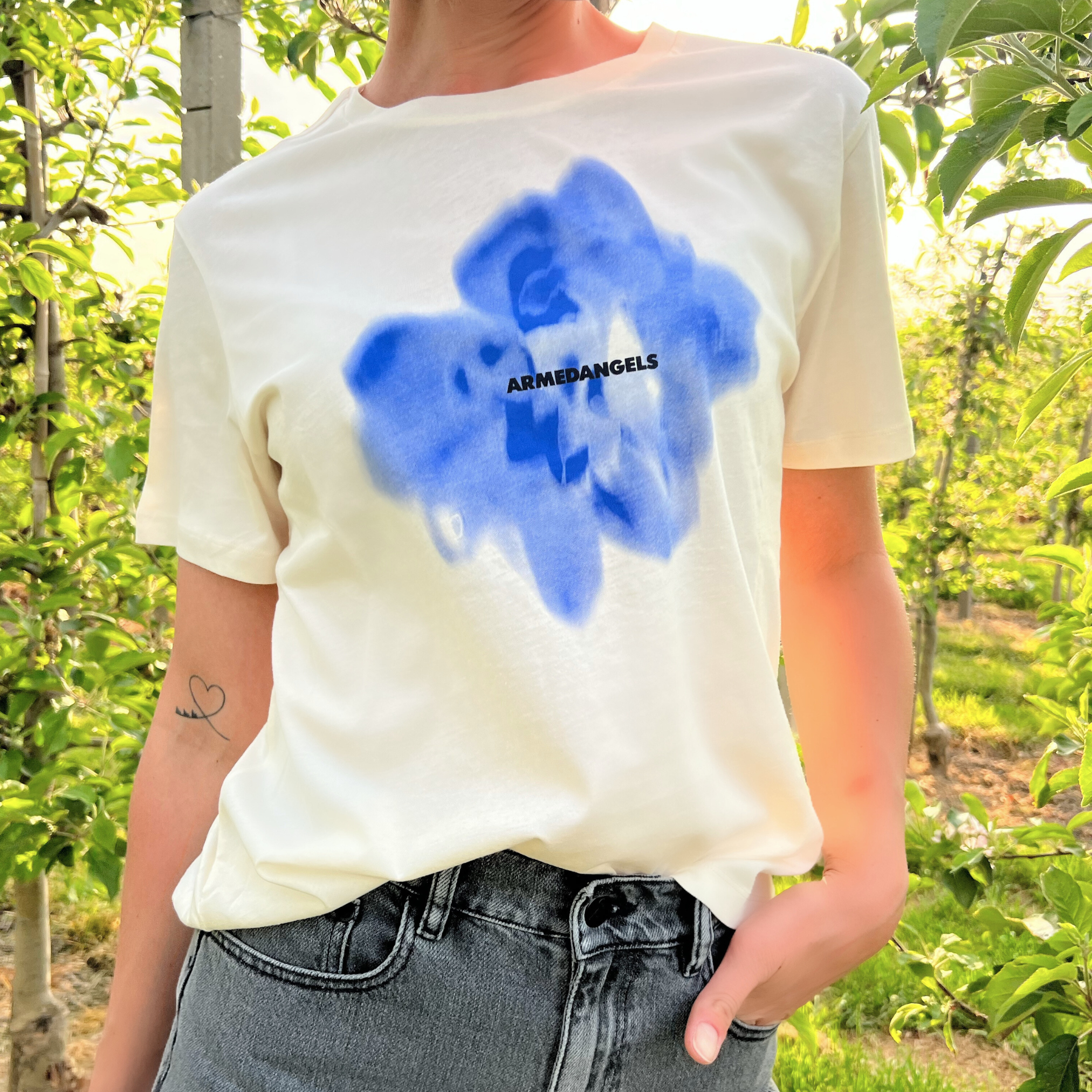ARMEDANGELS T-Shirt "MAARLA THERMAAL FLOWER"