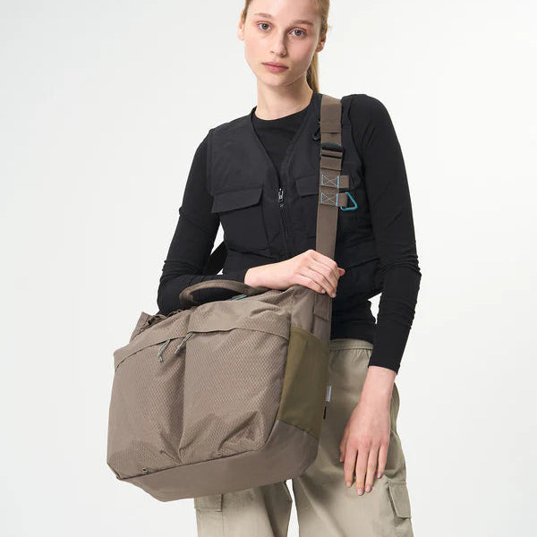 AEVOR Schultertasche "Utility Tote"