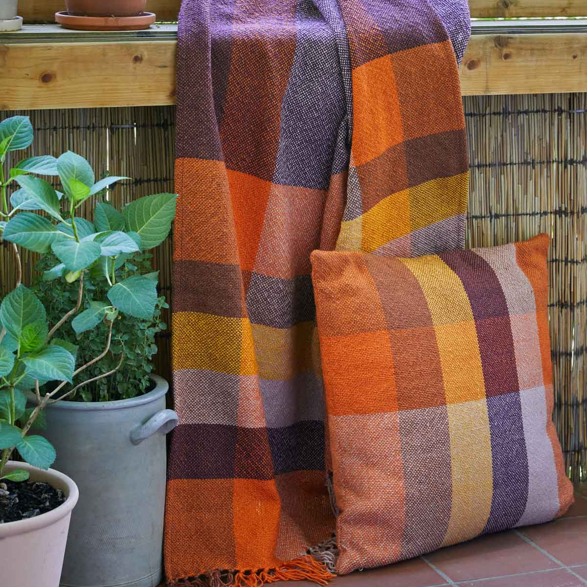 LIV interior Outdoor Kissen "TAAPIRI"