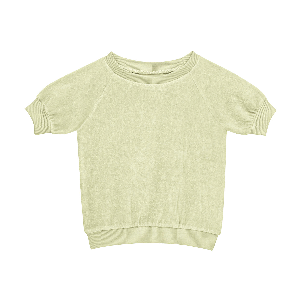 Hellgrünes, kurzärmeliges Frottee-Sweatshirt mit geripptem Rundhalsausschnitt, Bündchen und Bund, flach auf weißem Grund.