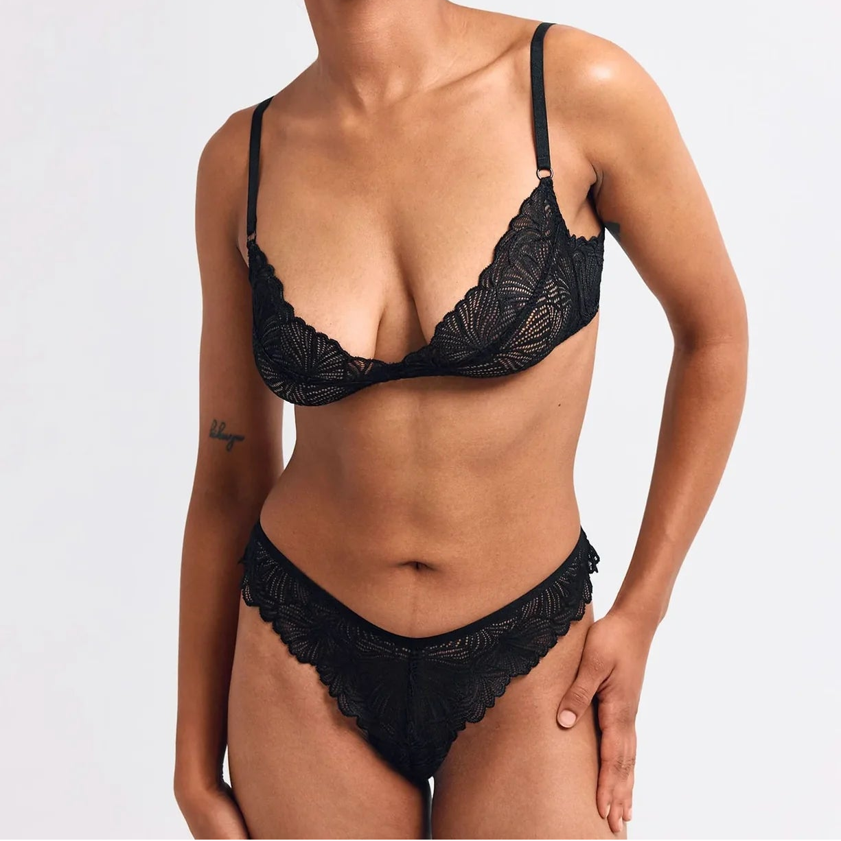 erlich textil Brazil String "Fluid Lace"