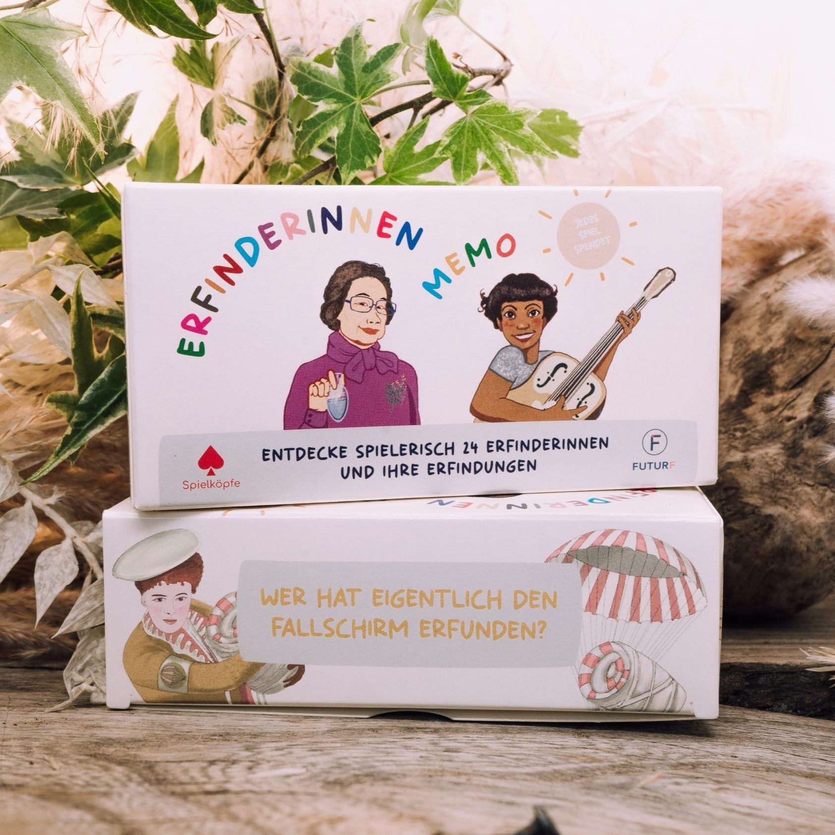 Kartenspiel "Erfinderinnen Memo" zeigt erfinderische Frauen und fragt nach dem Erfinder des Fallschirms.