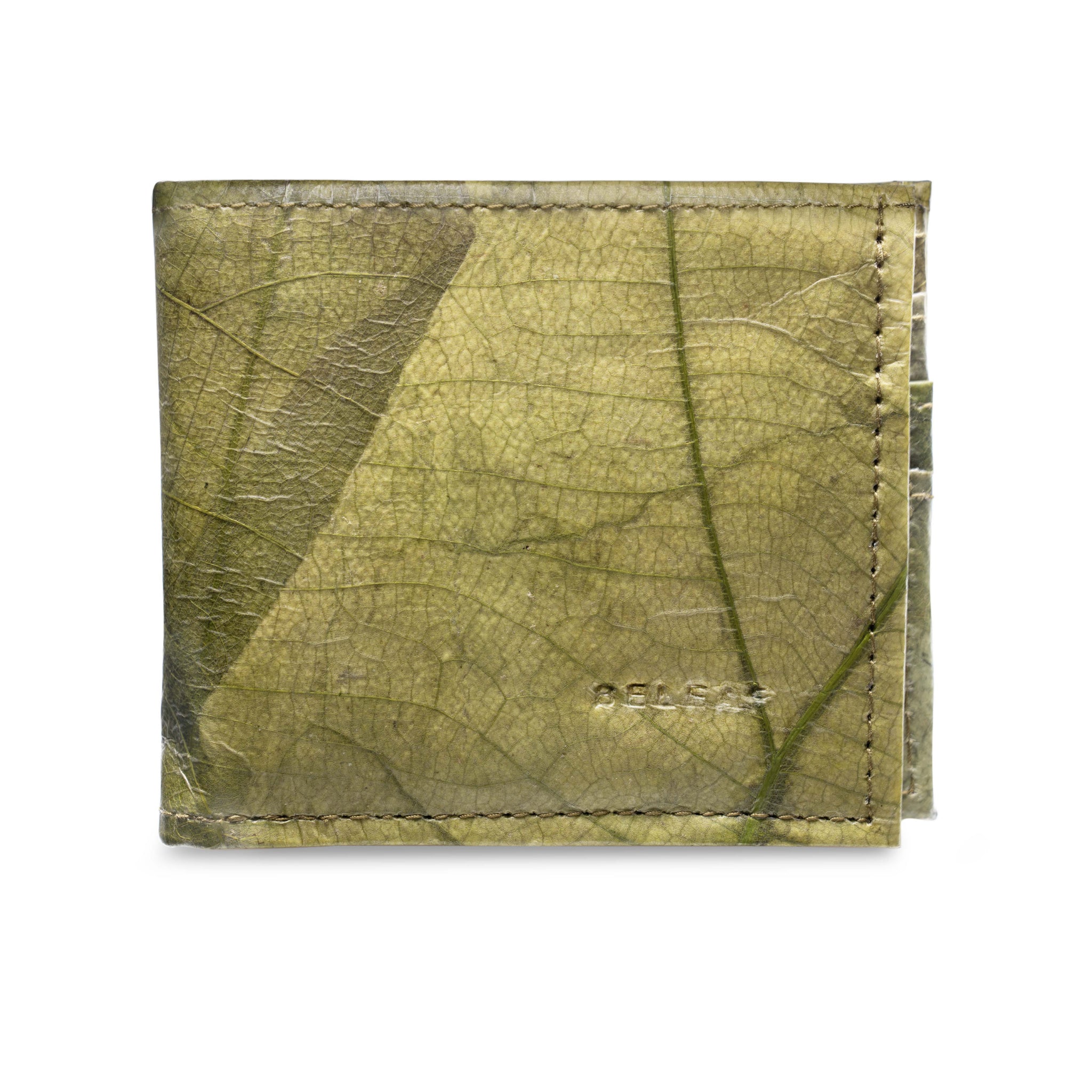 Grüne Geldbörse aus Blattmaterial mit filigranen Blattadern und dezenten Nähten.