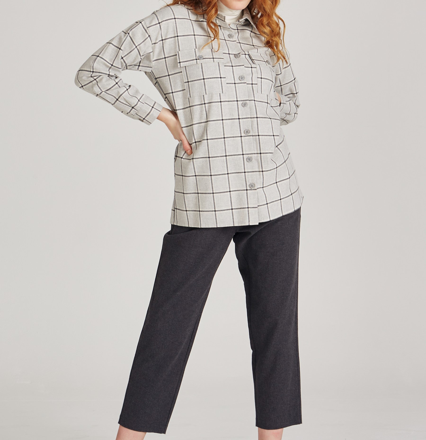 Eva - Light Grey (Checks)