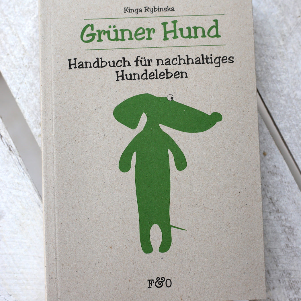 Naturalou Buch "Grüner Hund" von Kinga Rybinska
