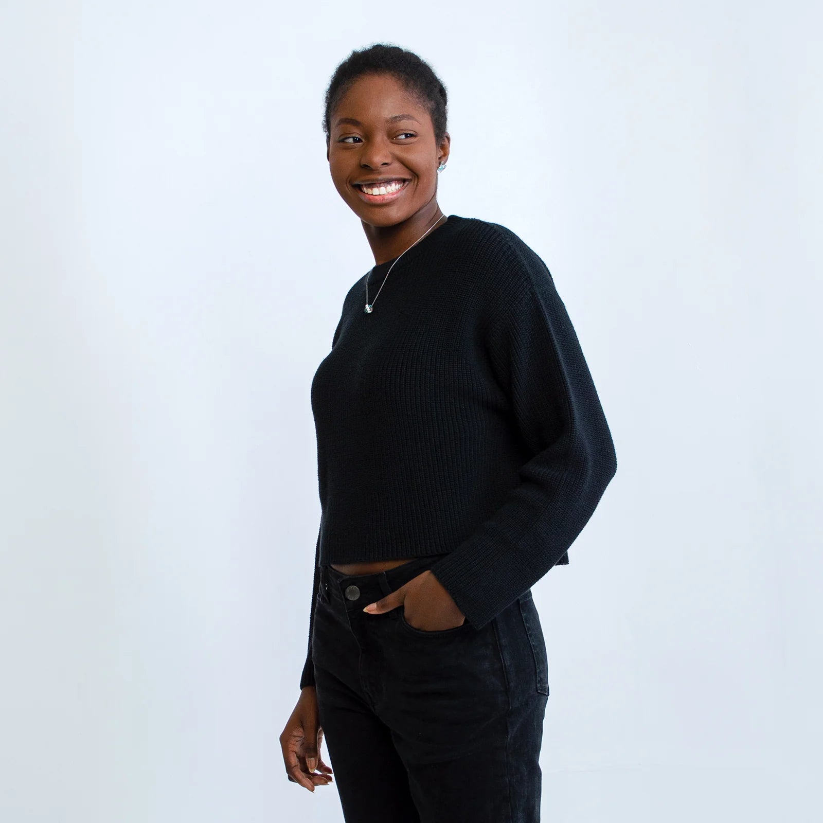 Honest Basics Women Cropped Crew Neck Jumper M Schwarz