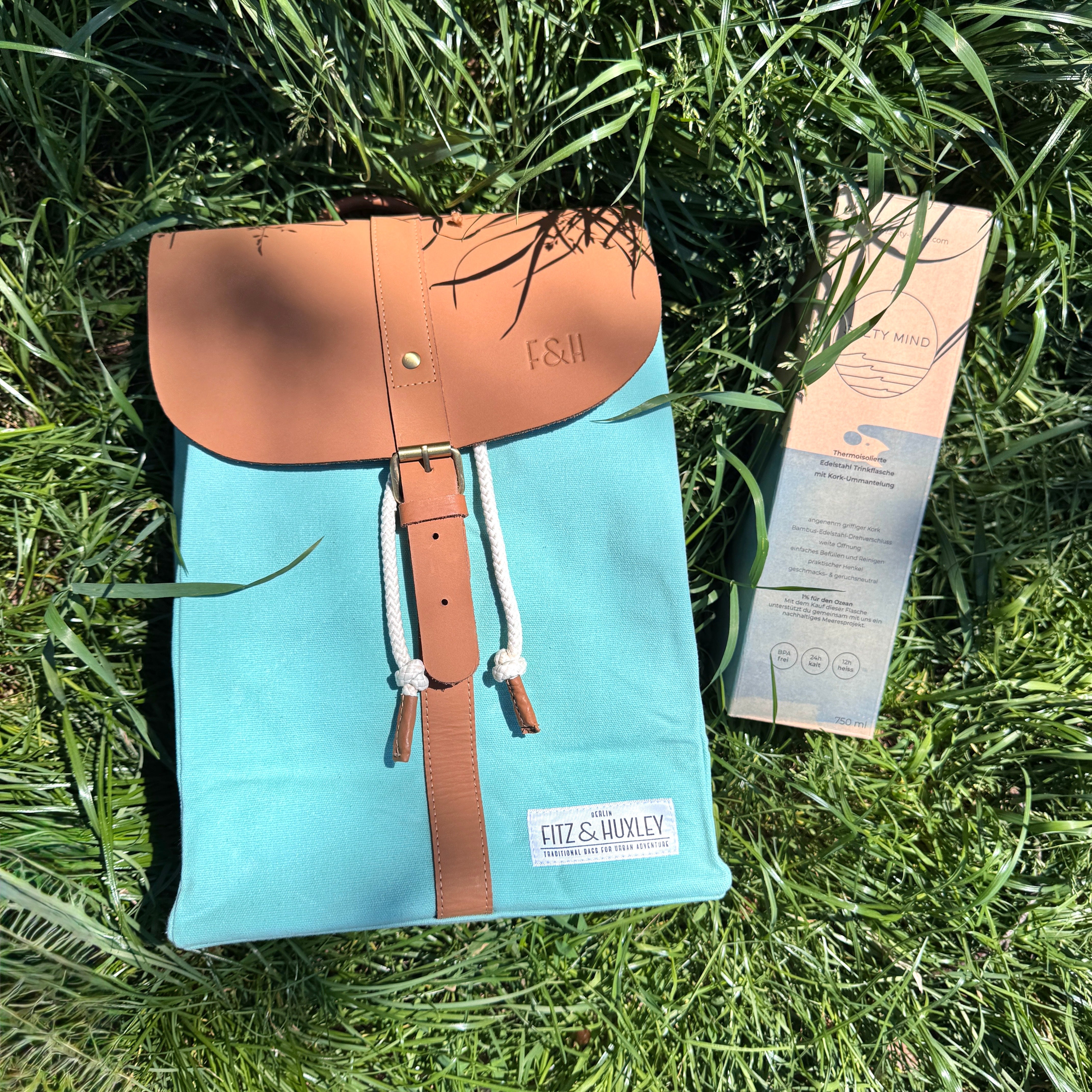 Mystery Unperfekt Rucksack "Let´s travel" Mint