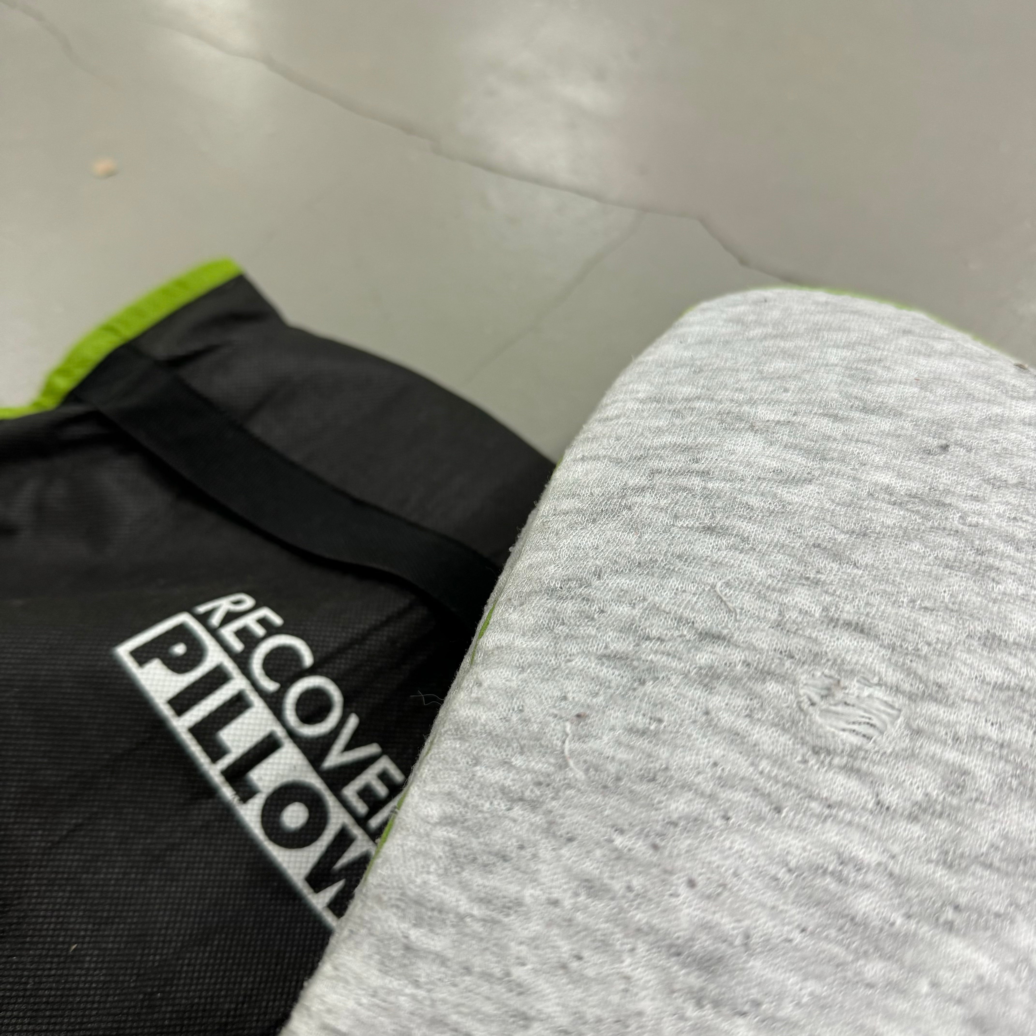 BLACKROLL® Kopfkissen "RECOVERY PILLOW" - Dritte Wahl