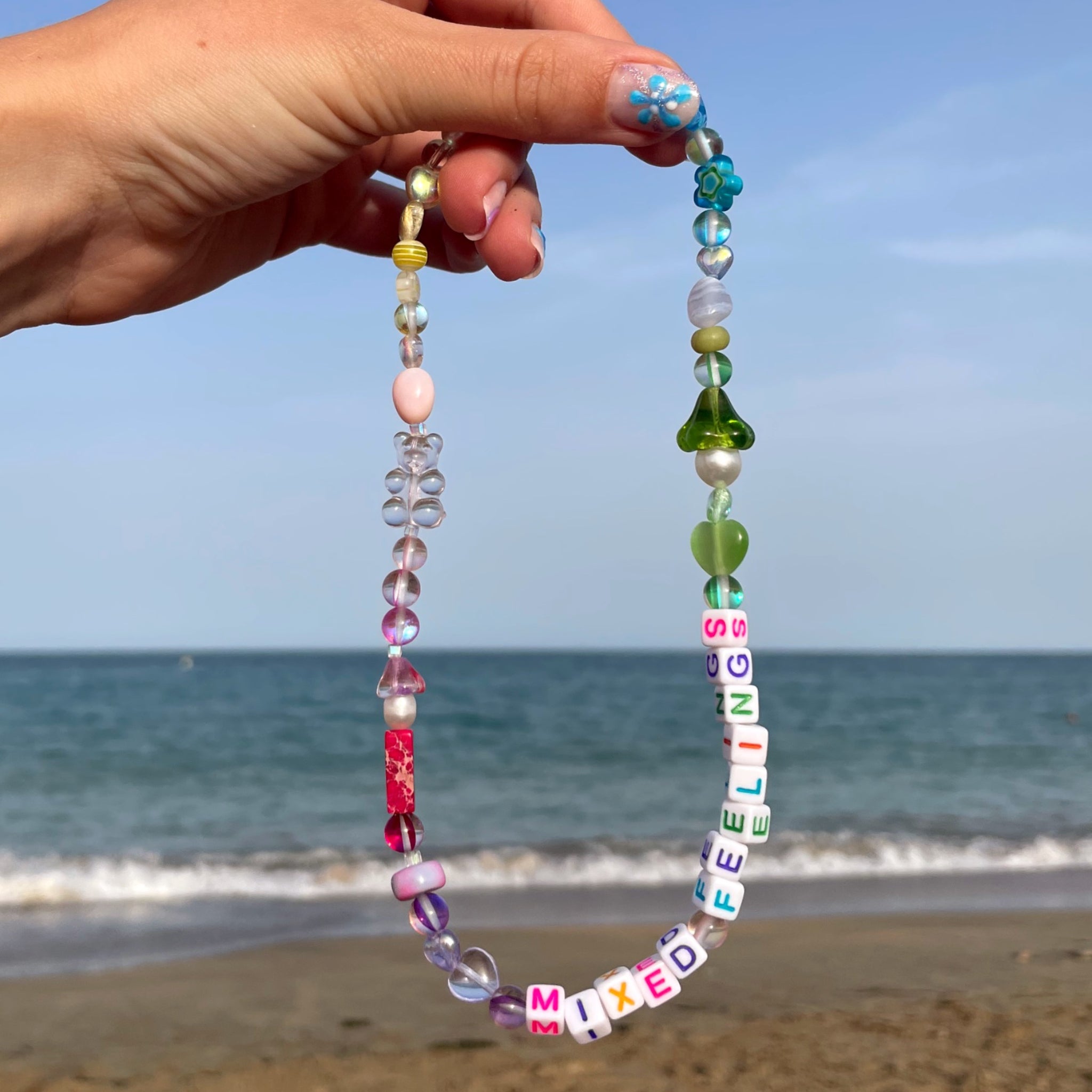 Hola Amor Estudios "Mixed Feelings Necklace"