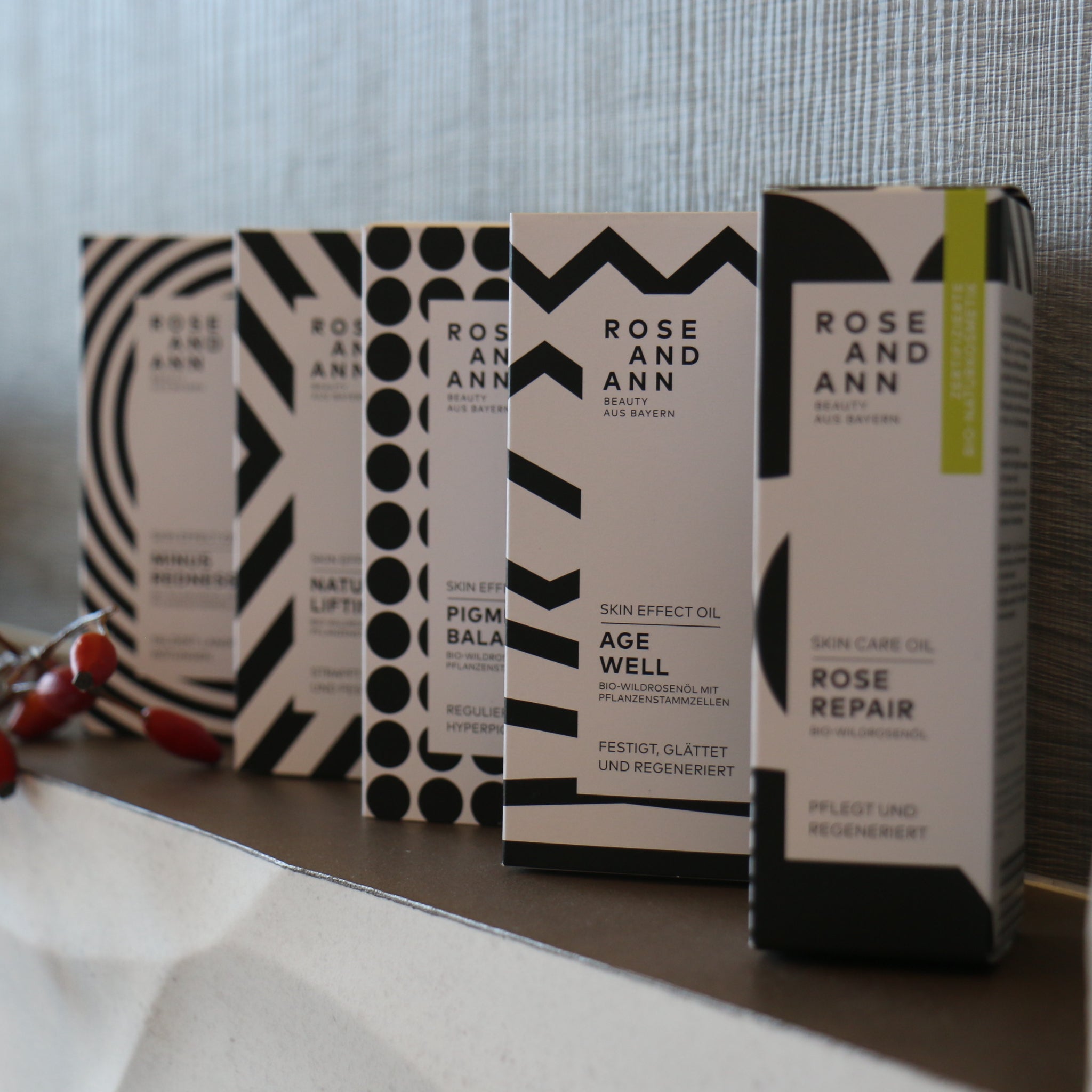 Rose and Ann Bio-Wildrosenöl "Skin Effect Oil Natural Lifting" 15 ml