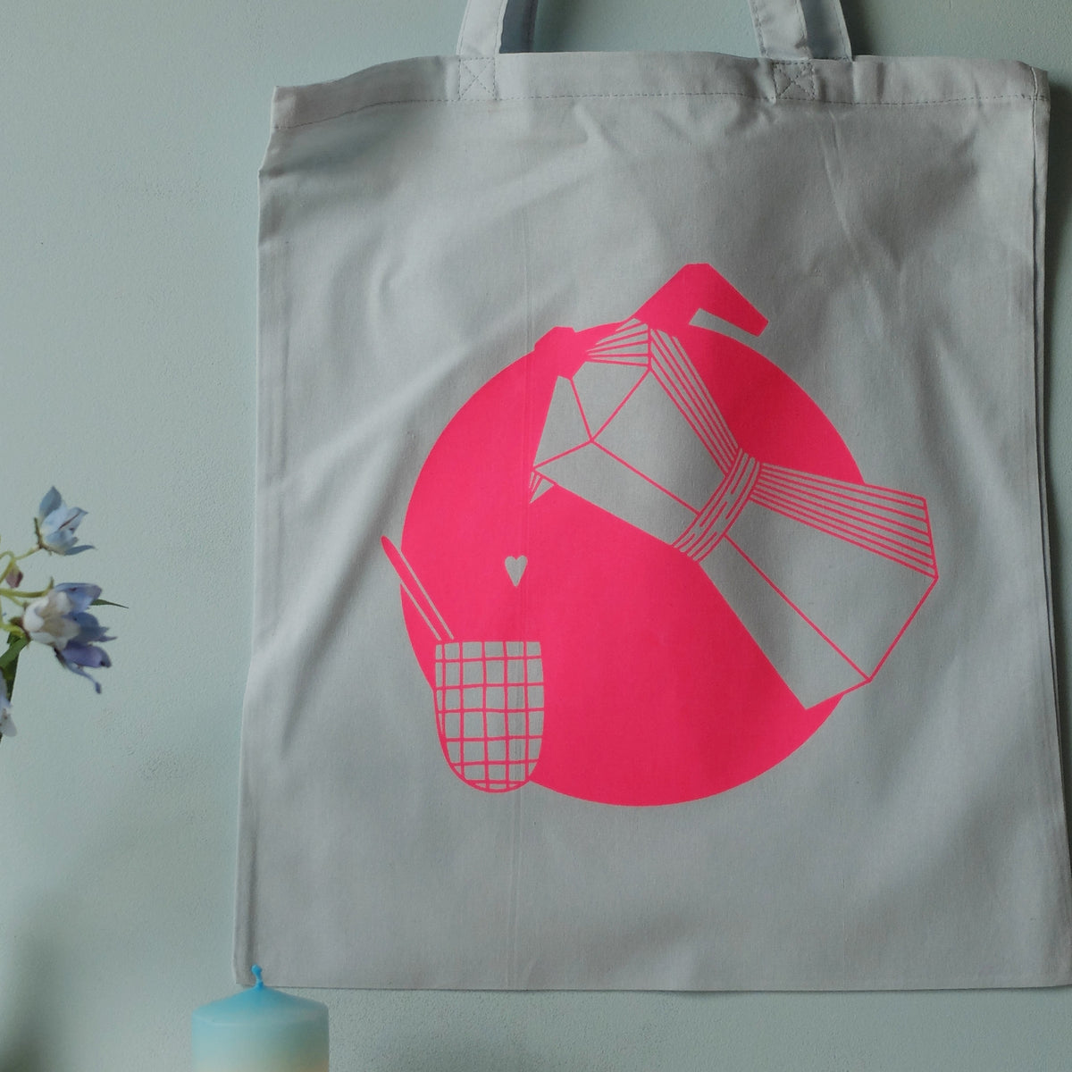 wonder of today Stofftasche Espressokocher (pink auf hellblau) Groß (36 x 41 cm)