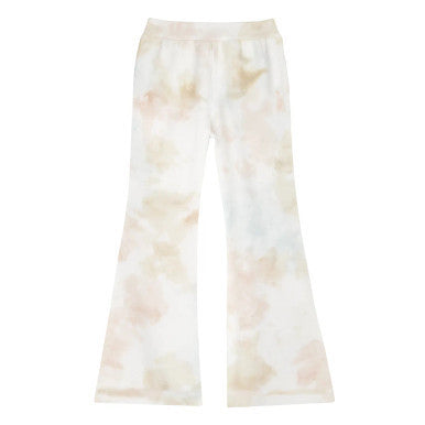 Eine Hose mit hoher Taille und weitem Bein mit einem leichten pastellfarbenen Batikmuster in Beige-, Rosa- und Blautönen auf weißem Grund.