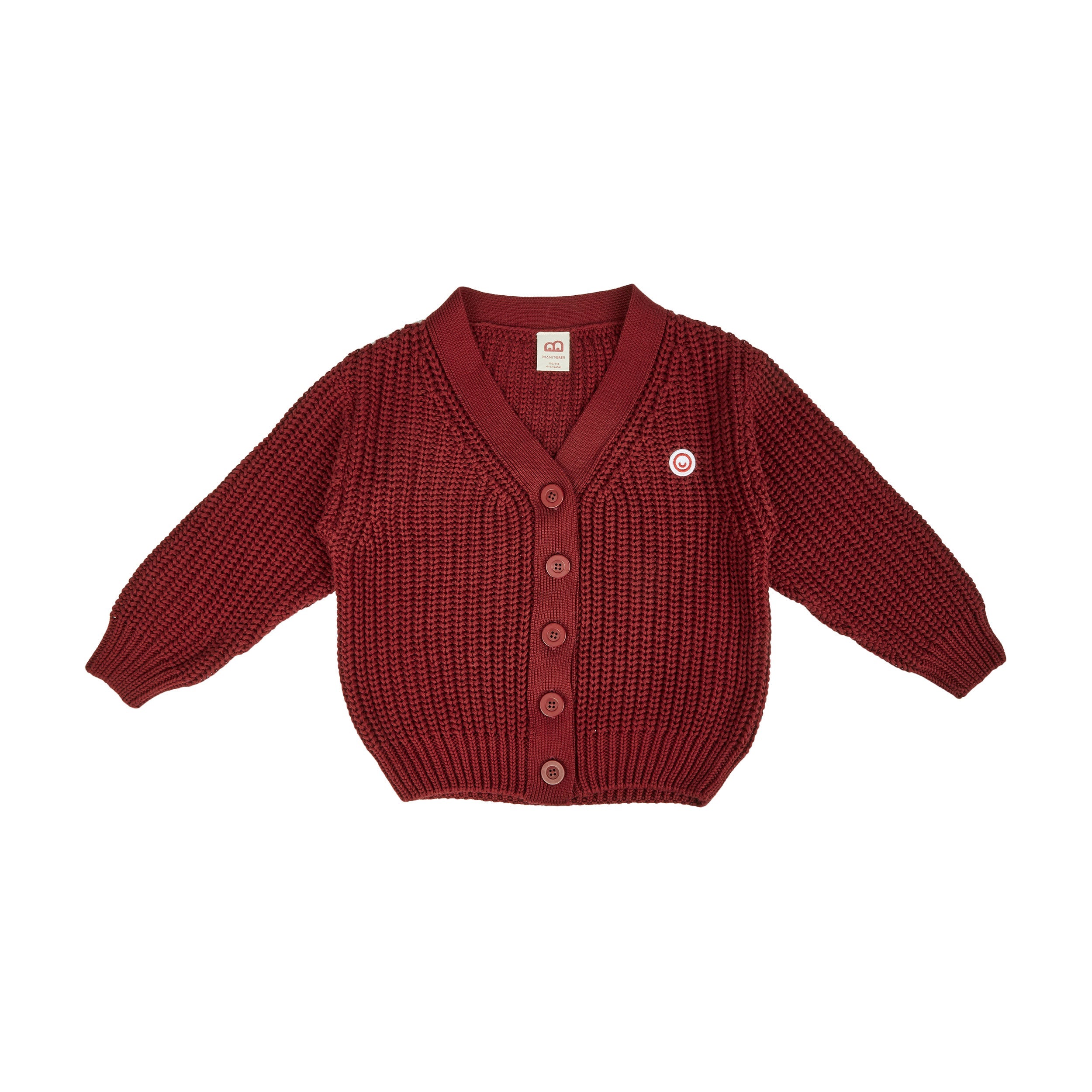 Rote Strickjacke für Kinder mit Knopfleiste und kleinem Abzeichen auf der Brust.