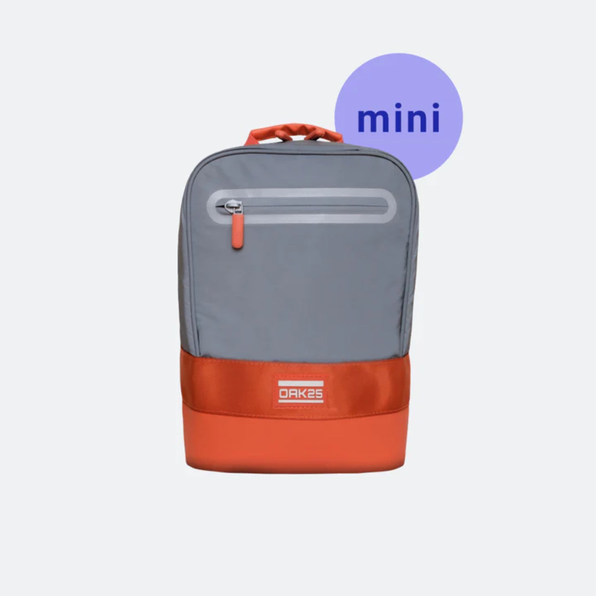 Grauer und orangefarbener Rucksack mit Reißverschluss und "mini"-Aufschrift in einem lila Kreis im Hintergrund.