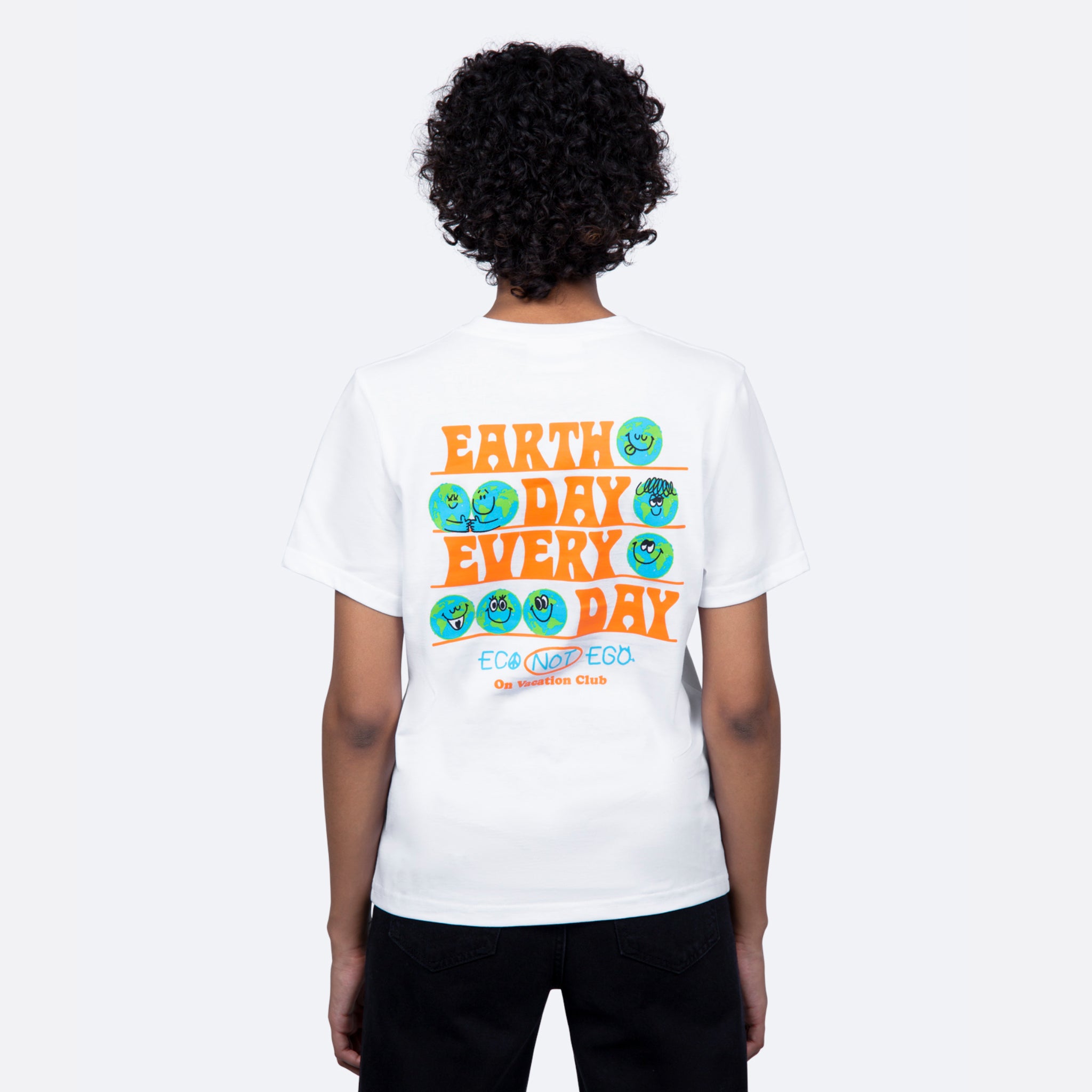 On Vacation Ladies T-Shirt "Earth Day"