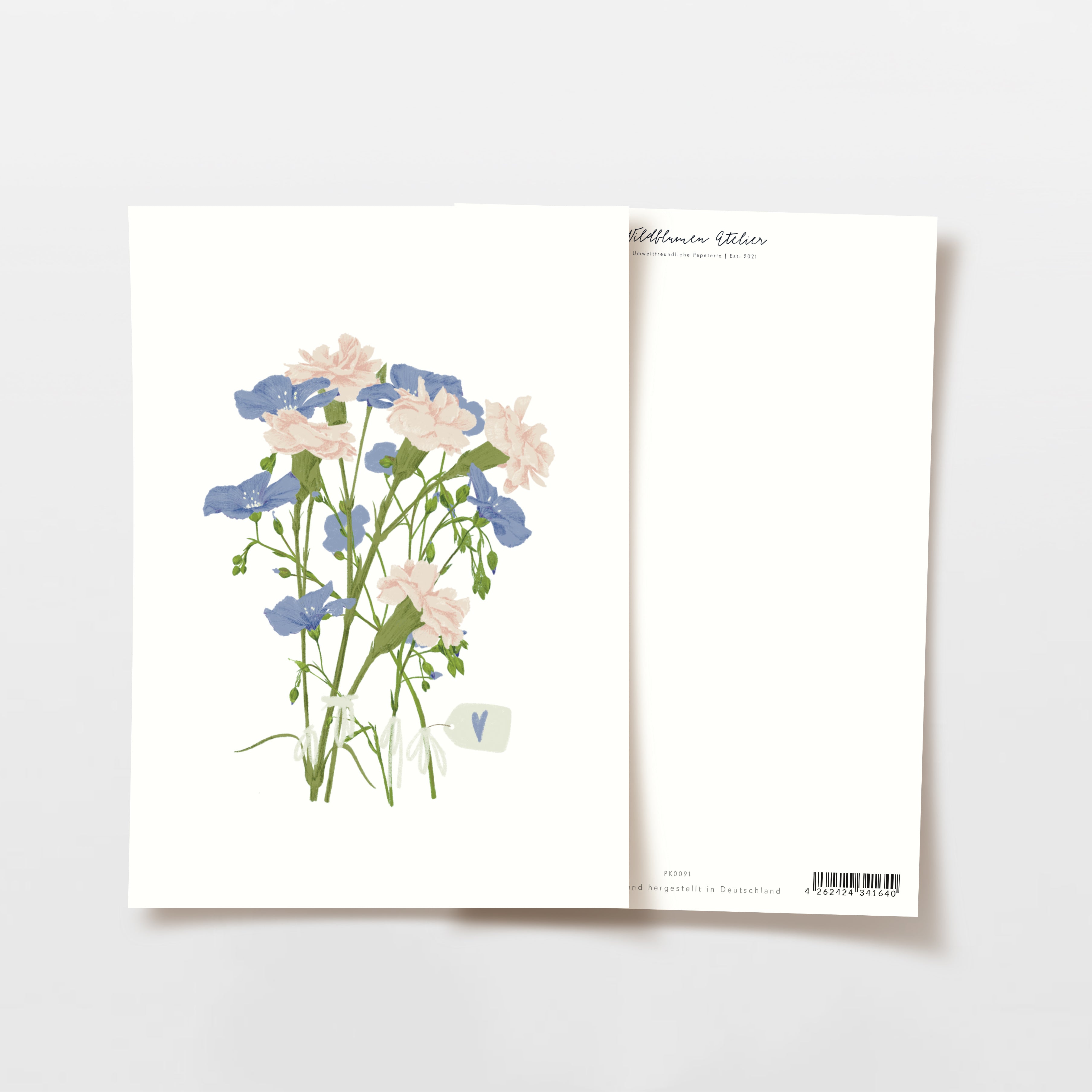Illustration von rosa und blauen Blumen auf einer weißen Postkarte.