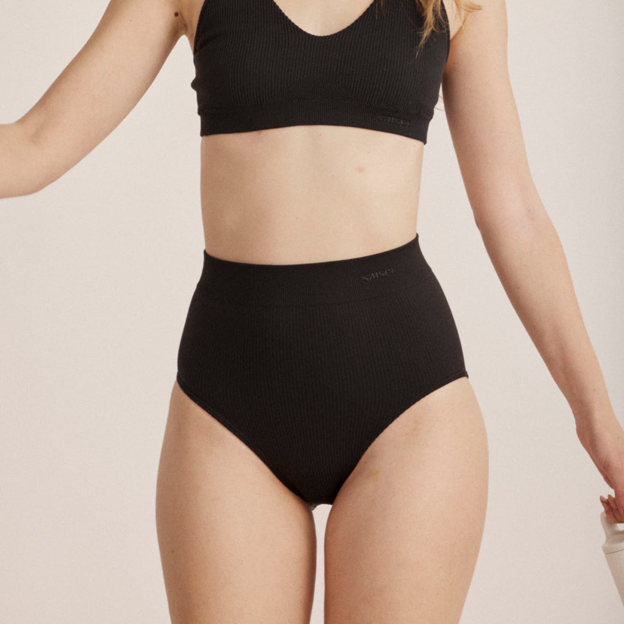 SaiSei Ribbed High Waist Brief