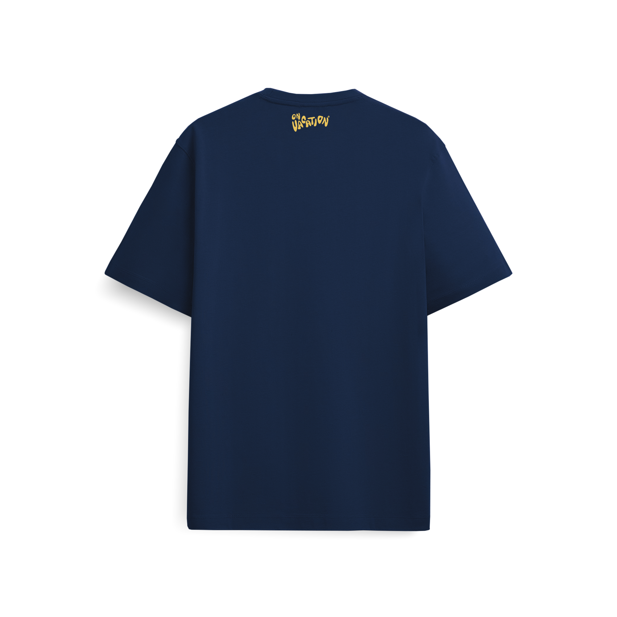 Ein einfarbiges, marineblaues T-Shirt, von hinten gesehen, mit einem kleinen gelben Text oder einer Grafik in der Nähe des Halsausschnitts.