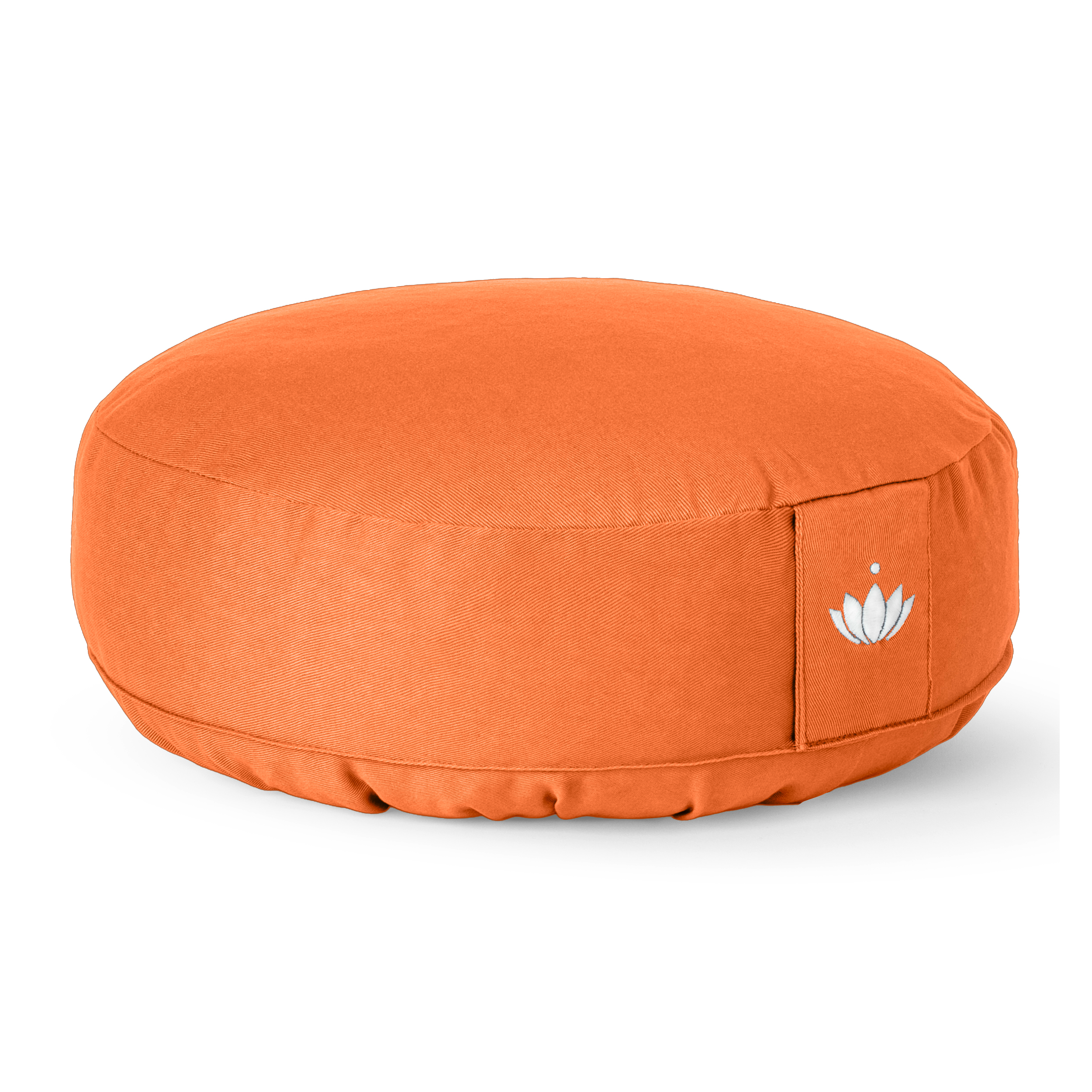 Orangefarbenes Meditationskissen mit runder Form und Lotussymbol auf der Seite.