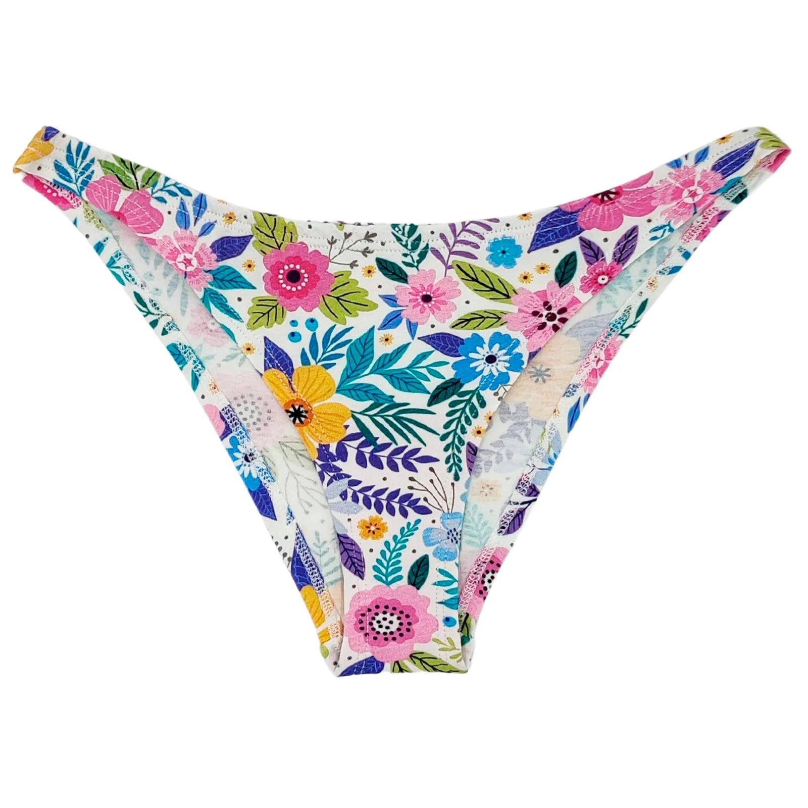 Bunte Damen-Bikini-Unterhose mit floralem Muster und verschiedenen Blumen in lebhaften Farben auf weißem Hintergrund.