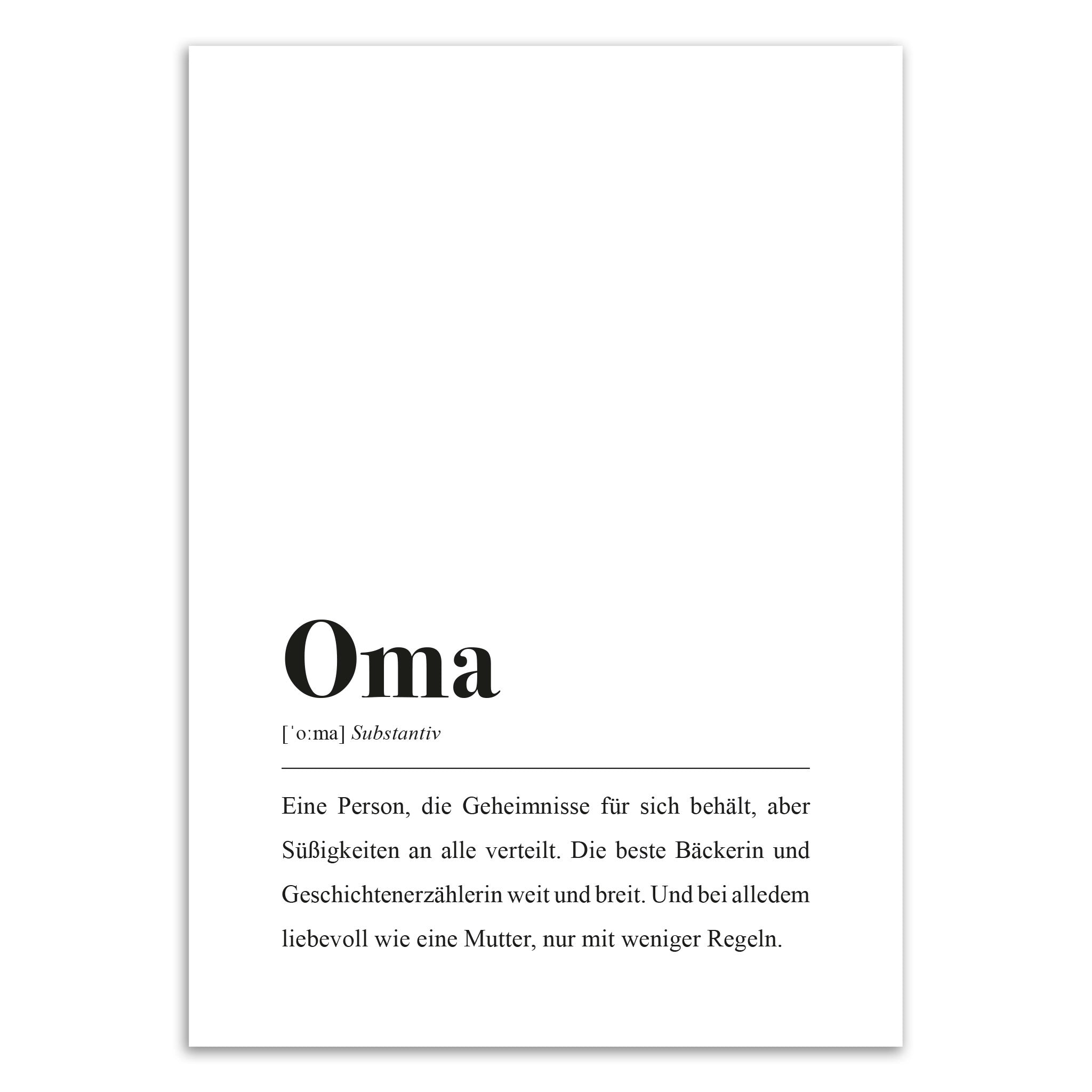 Weißes Poster mit der Definition von "Oma" als eine liebevolle Person, die Süßigkeiten verteilt und Geschichten erzählt.