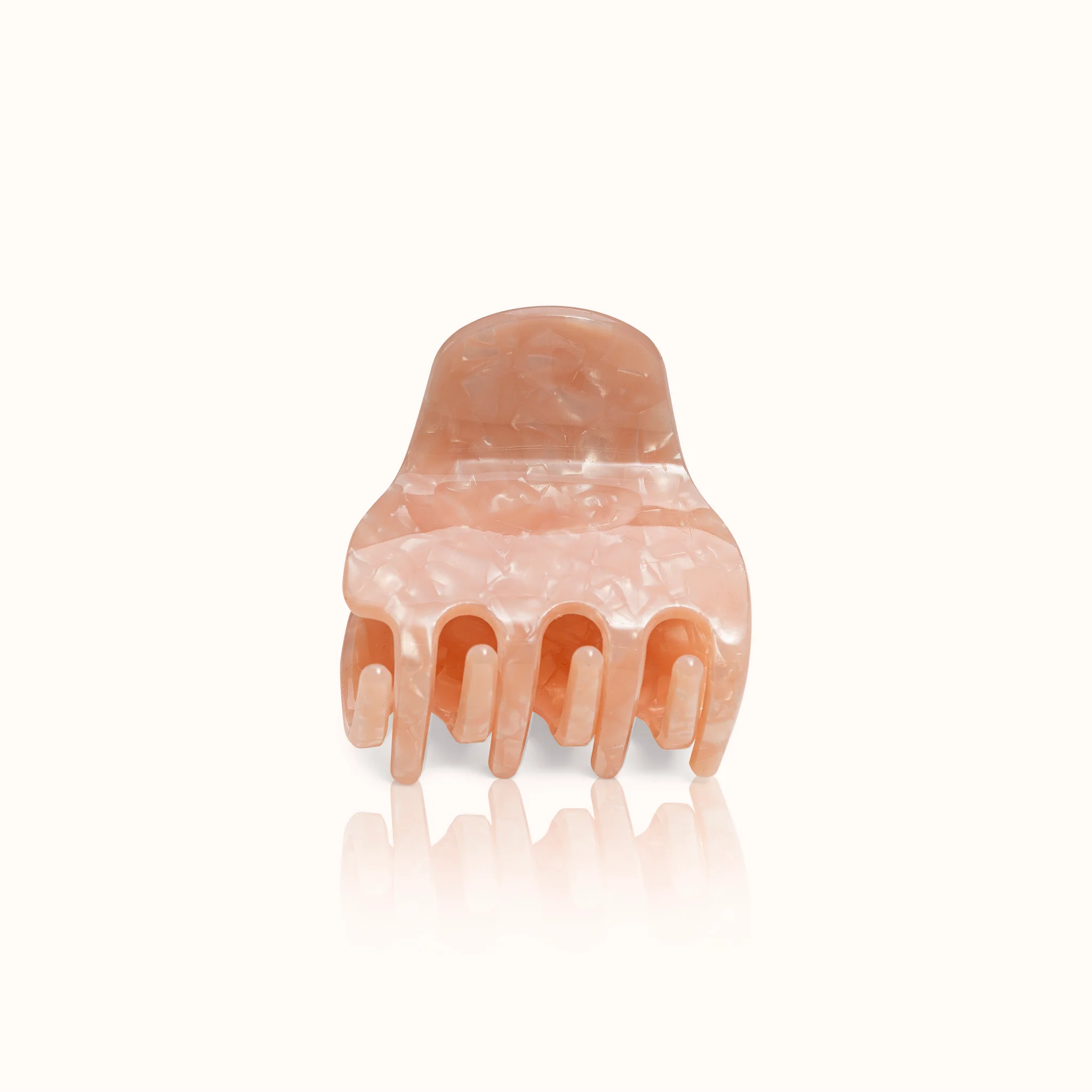 by Vivi Haarklammer "Drop" Salmon