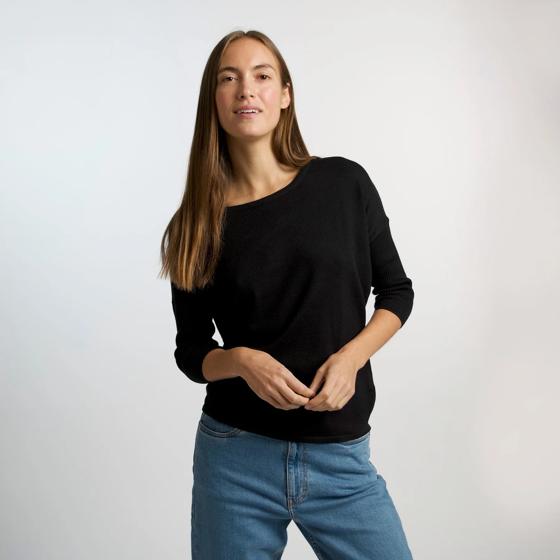 Honest Basics Women Loose Crew Neck Jumper