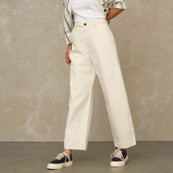 Kings of Indigo Cropped Jeans "Leila"