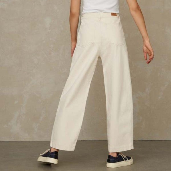 Kings of Indigo Cropped Jeans "Leila"