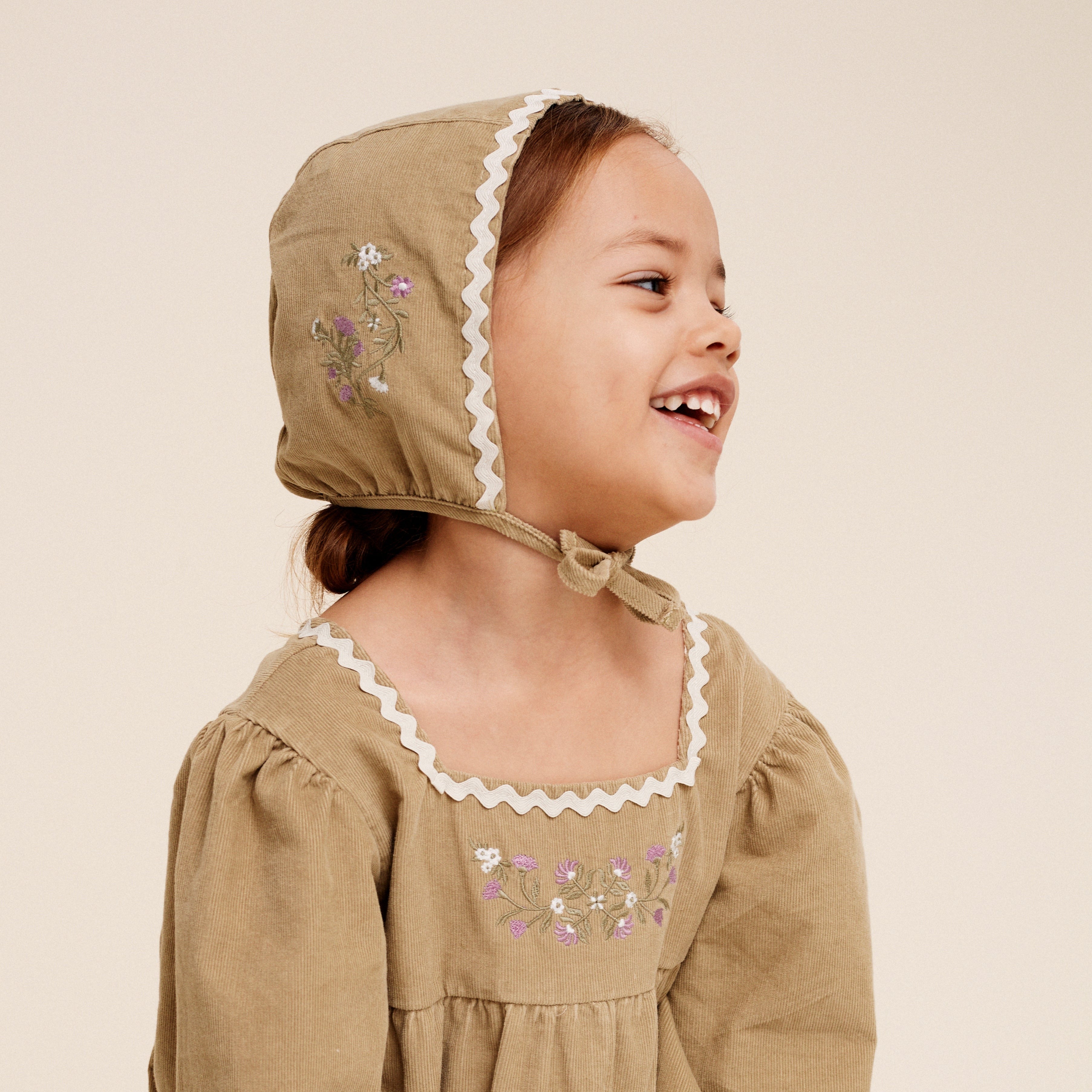 LiiLU Neva Bonnet