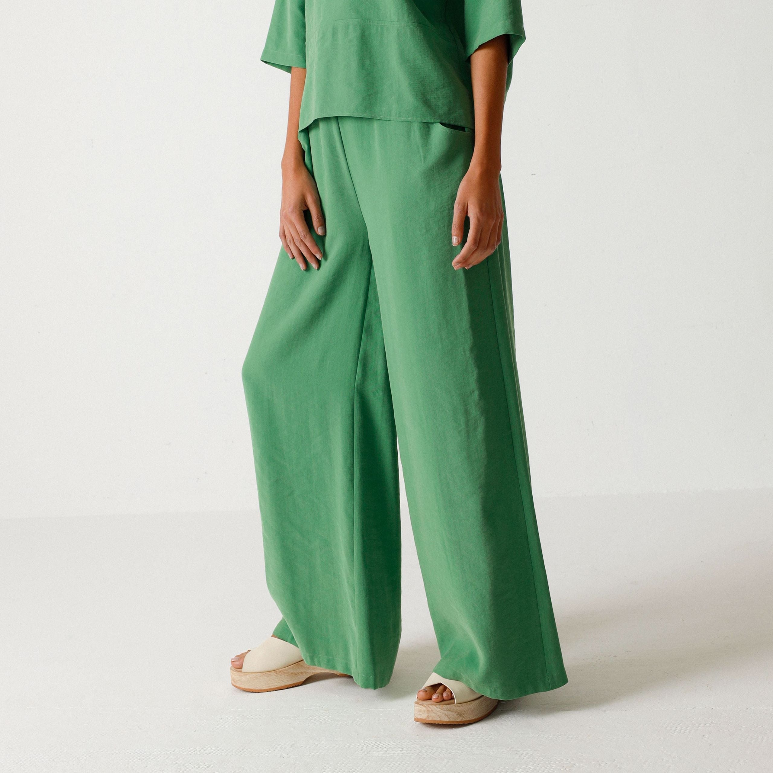 SKFK Hose "KLODIN" 36 Grün (Grass Green)