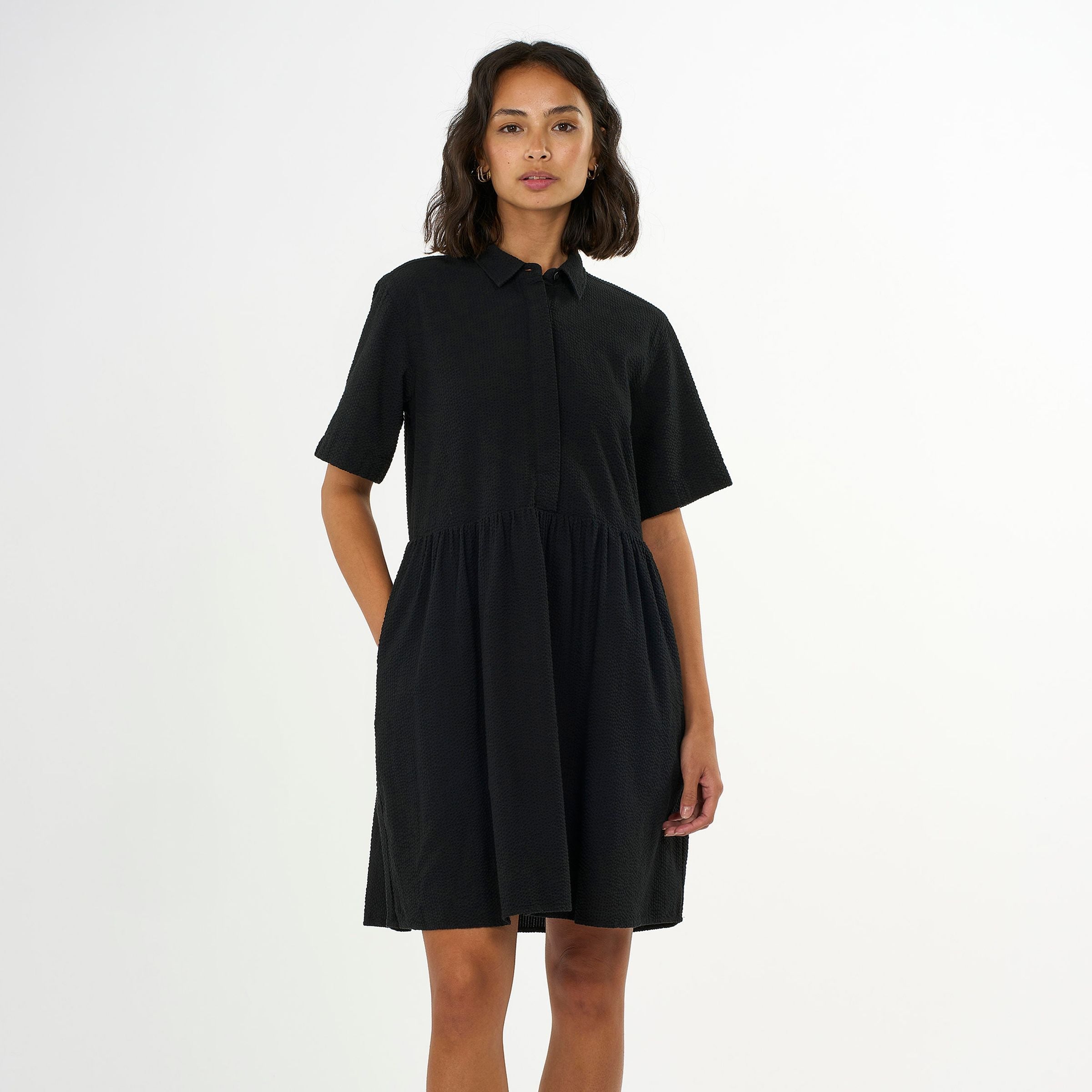 KnowledgeCotton Apparel Shirt Dress "Seersucker" Schwarz (Black Jet)