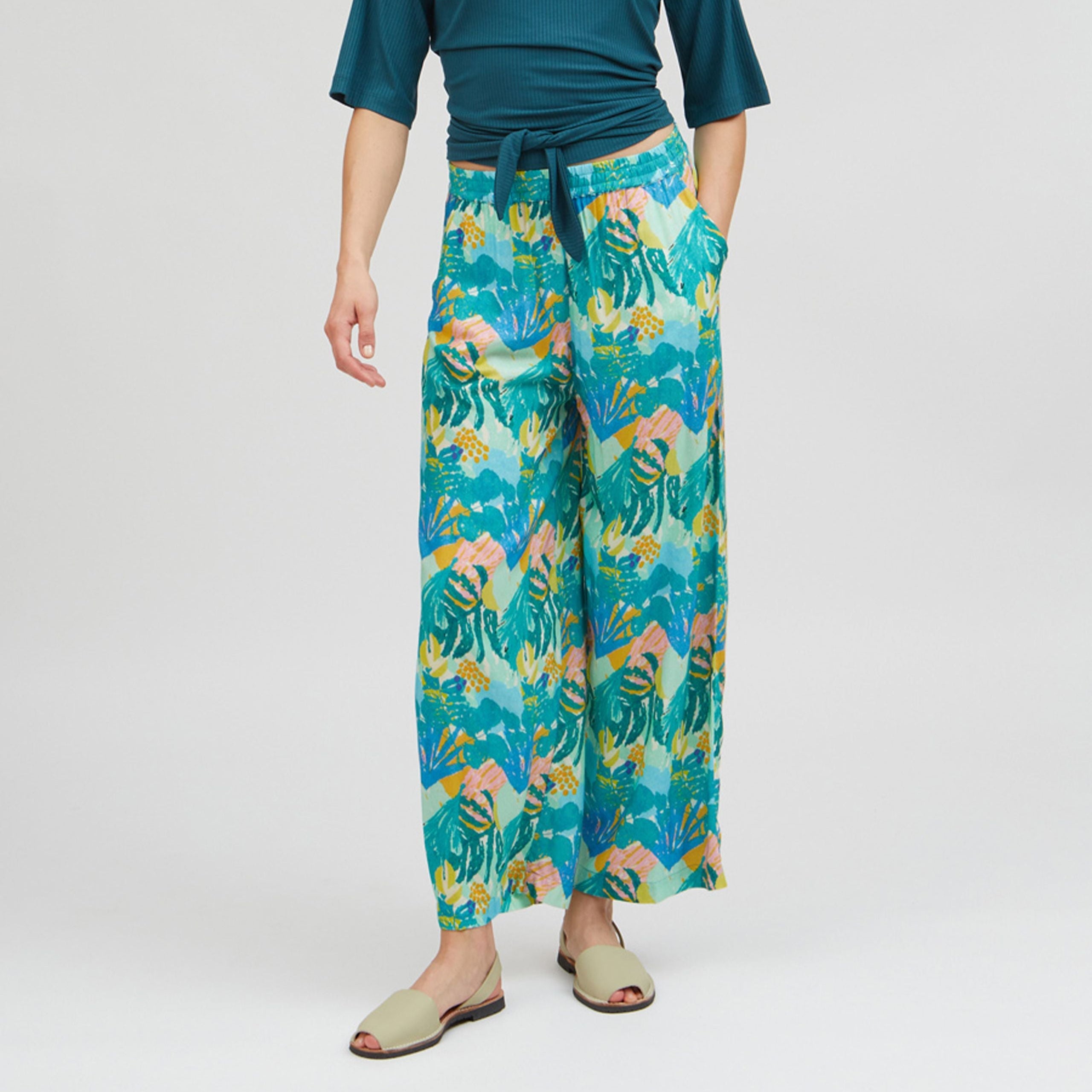 SUITE13LAB Pants "MEKONG" Mehrfarbig (Botanic)