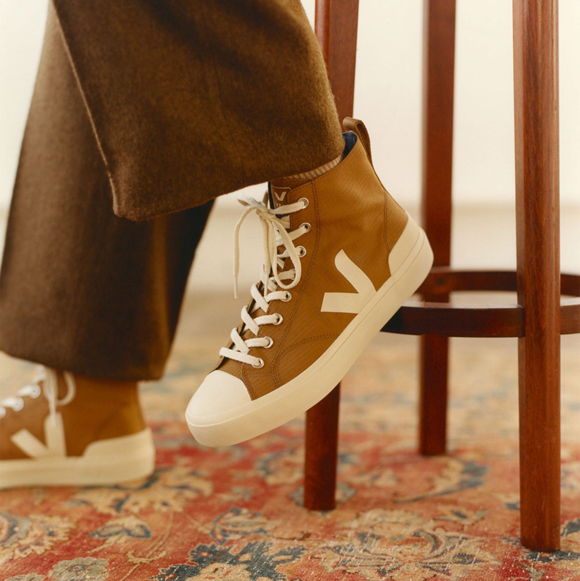 VEJA Vegane Damen Sneaker "Wata II Ripstop" Braun (Tent Pierre)