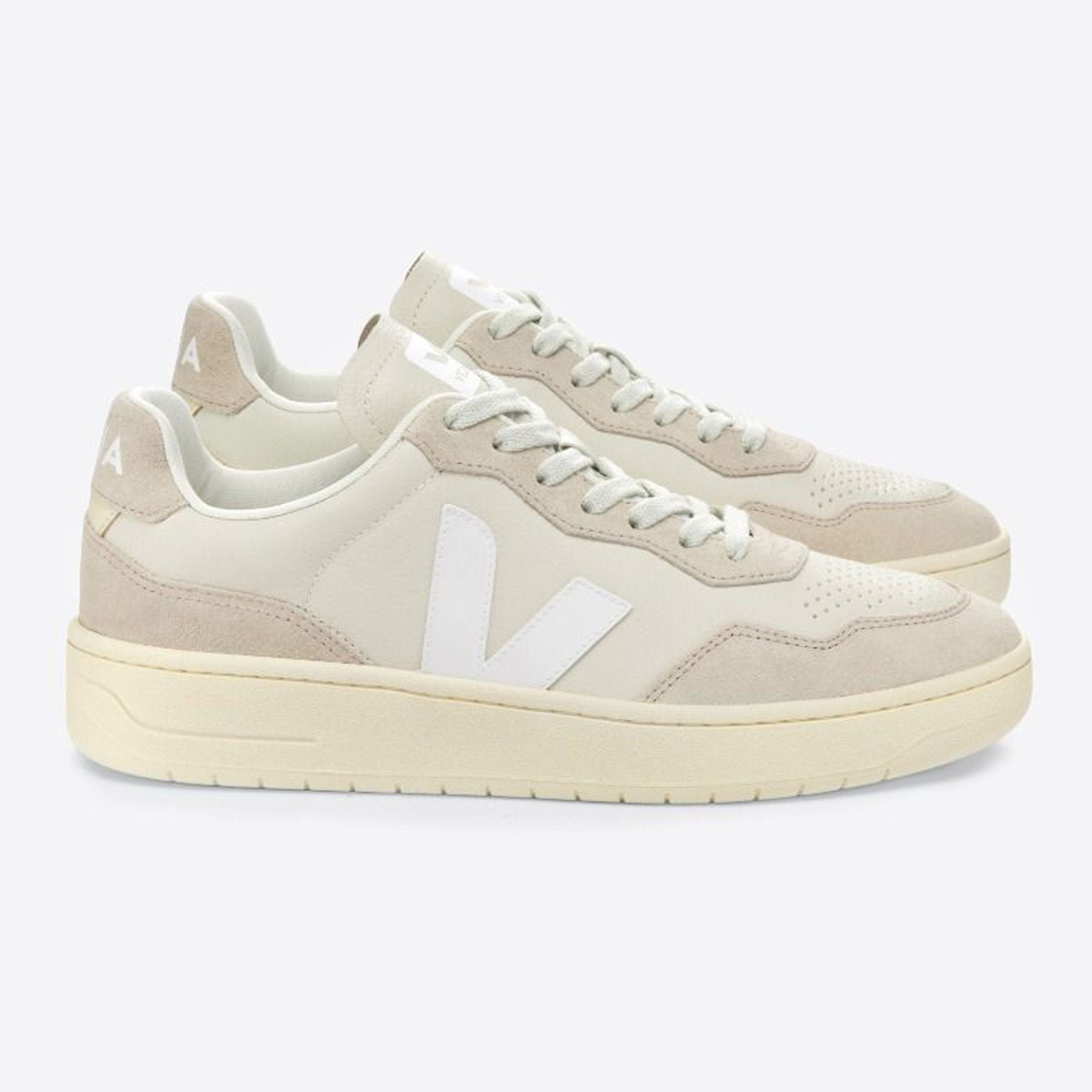 VEJA Herren "Sneaker V-90 O.T." Natur (Pierre White)